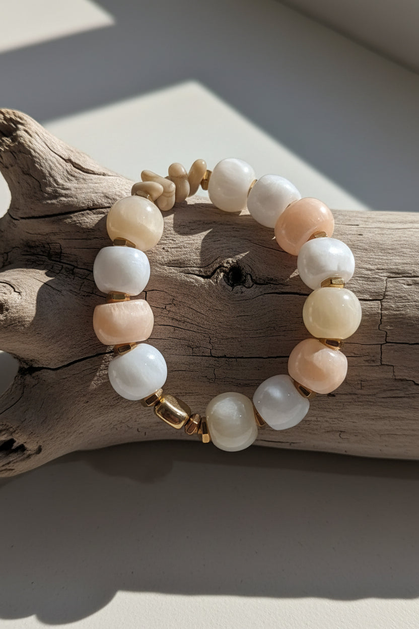 BRACCIALE NEUTRO CON PIETRE TONDE E ELEMENTI IRREGOLARI