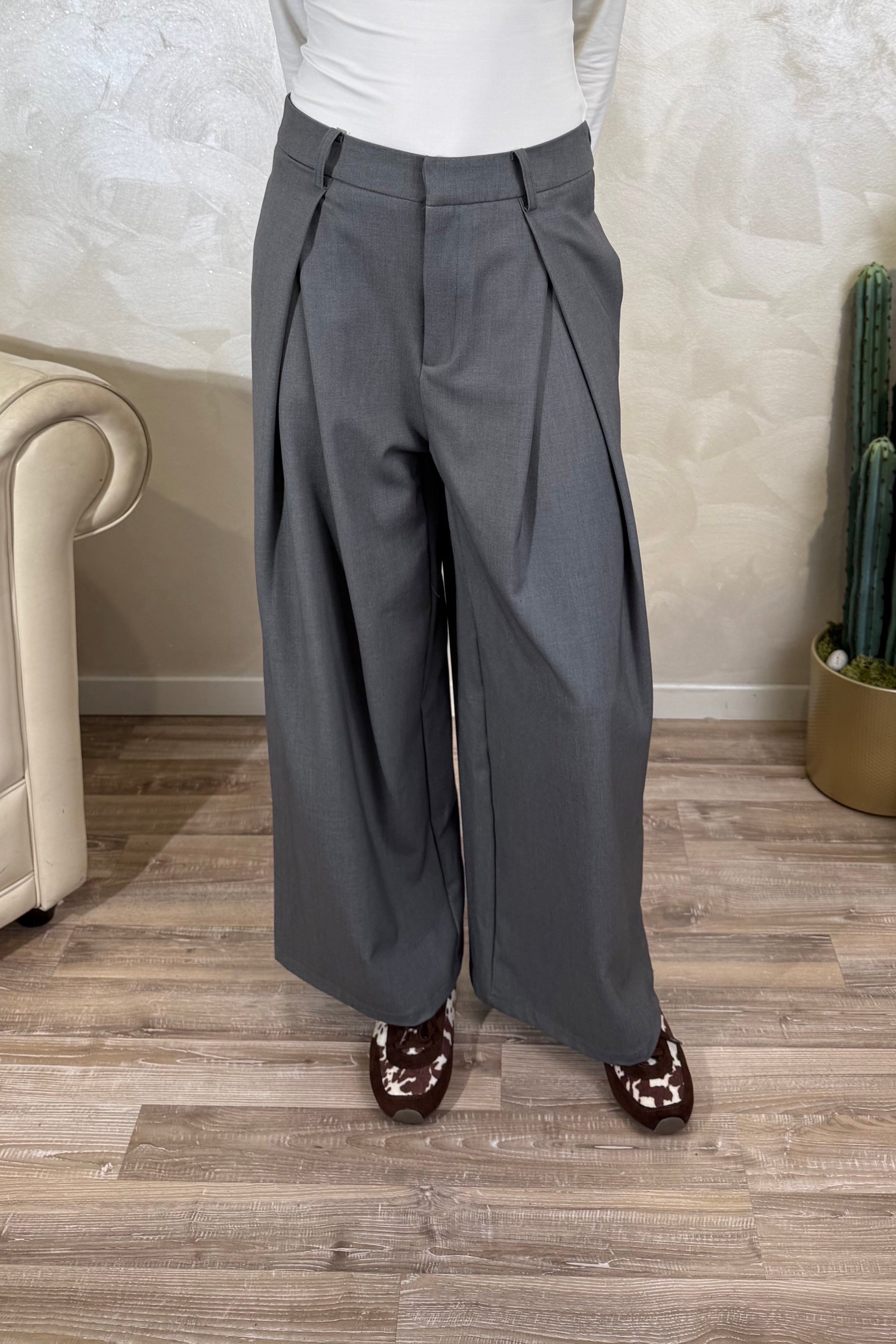 PANTALONE GAMBA LARGA COL.GRIGIO