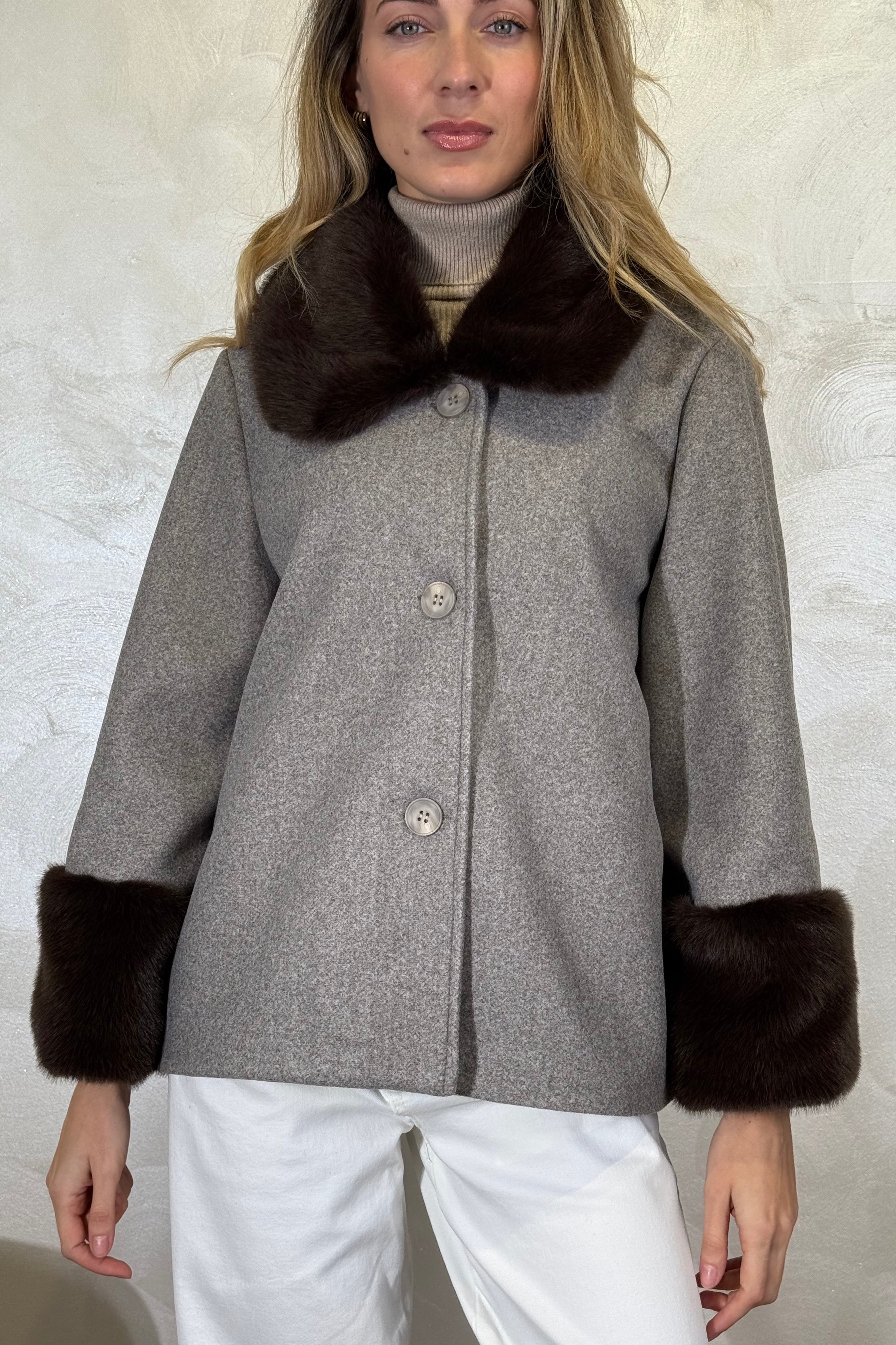 CAPPOTTO MANTELLA COL. TORTORA