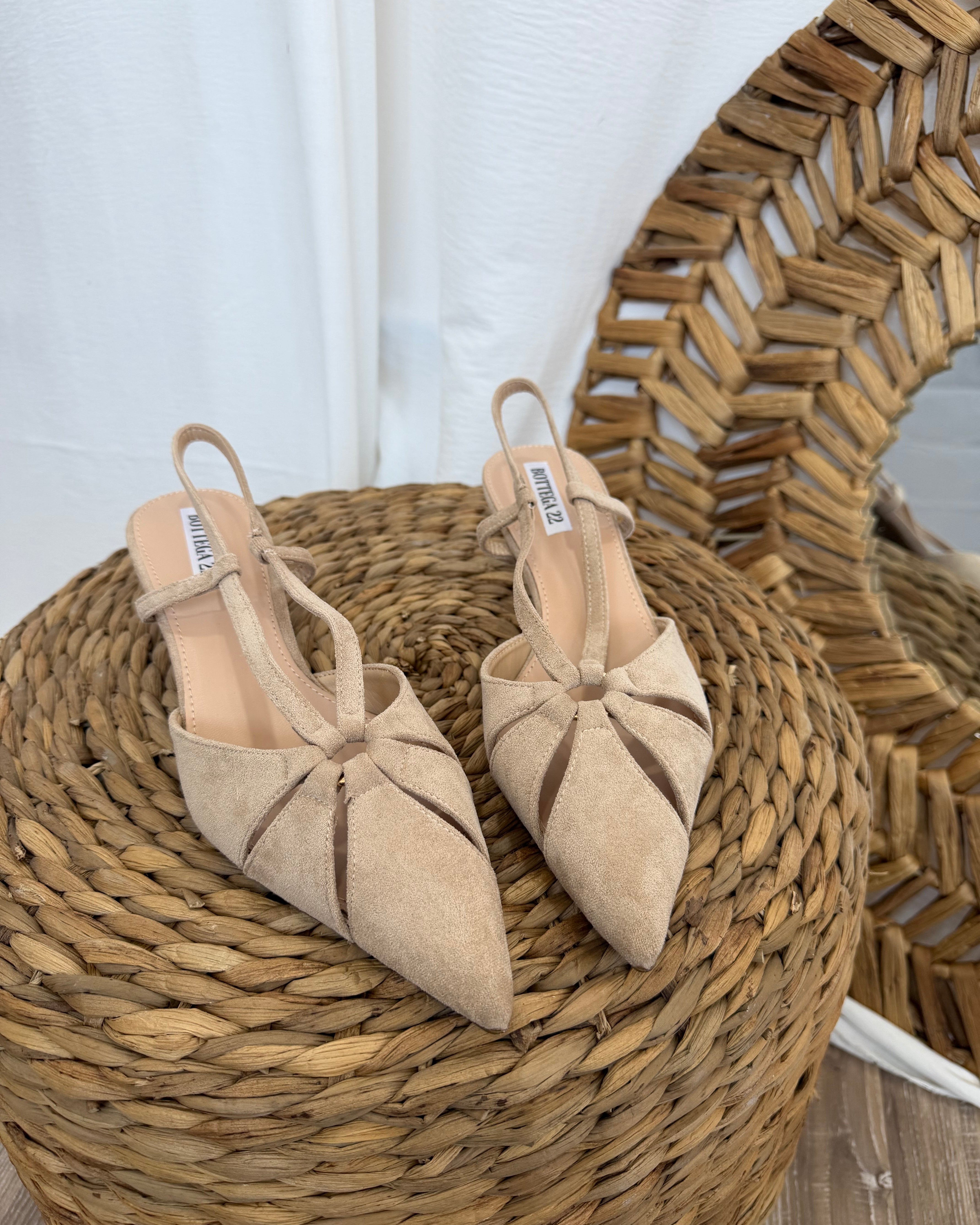 SCARPA SLINGBACK DONNA PUNTA AFFUSOLATA COL BEIGE