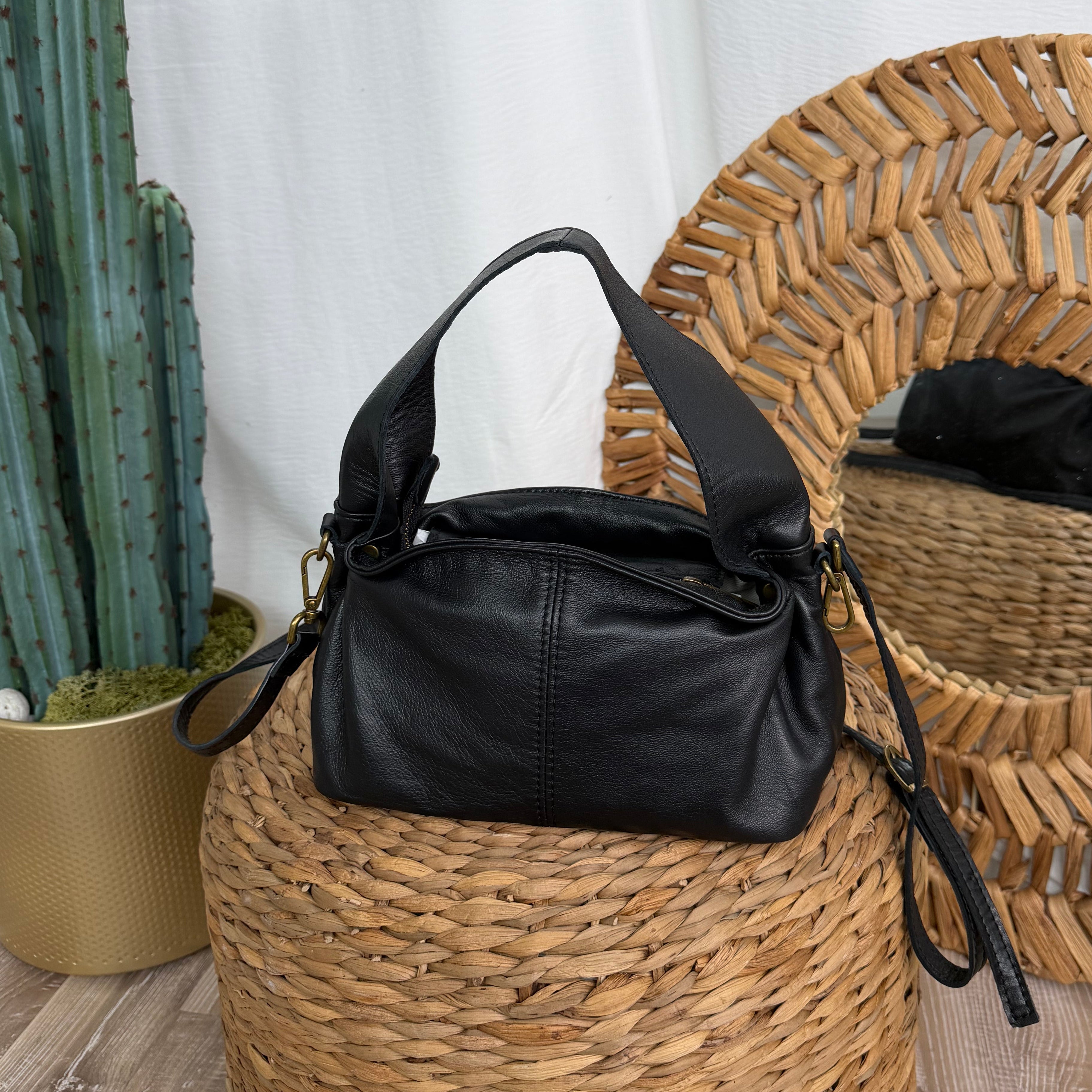BORSA IN VERA PELLE COL. NERO