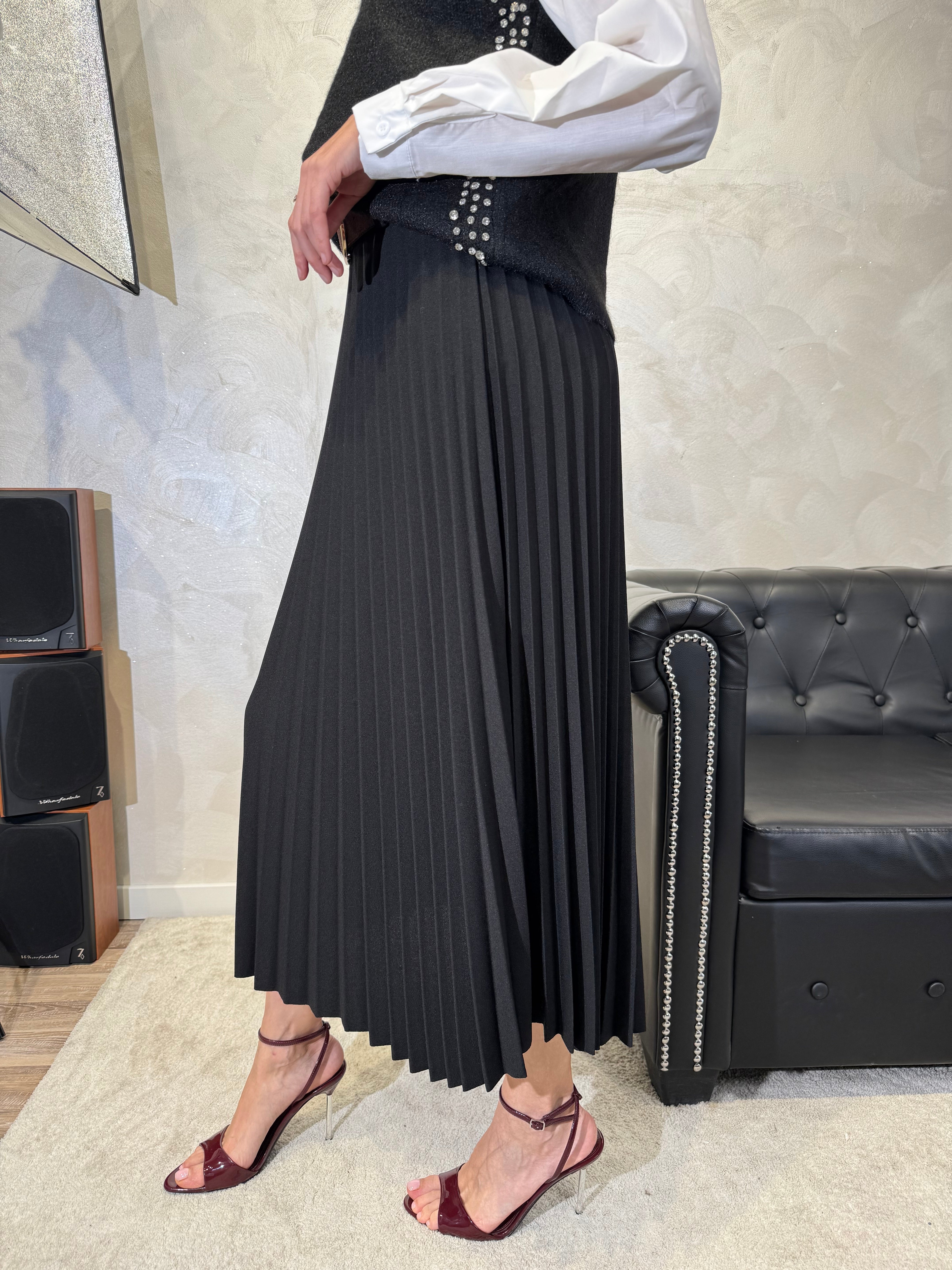 GONNA PLISSE' CON CINTURA COL. NERO