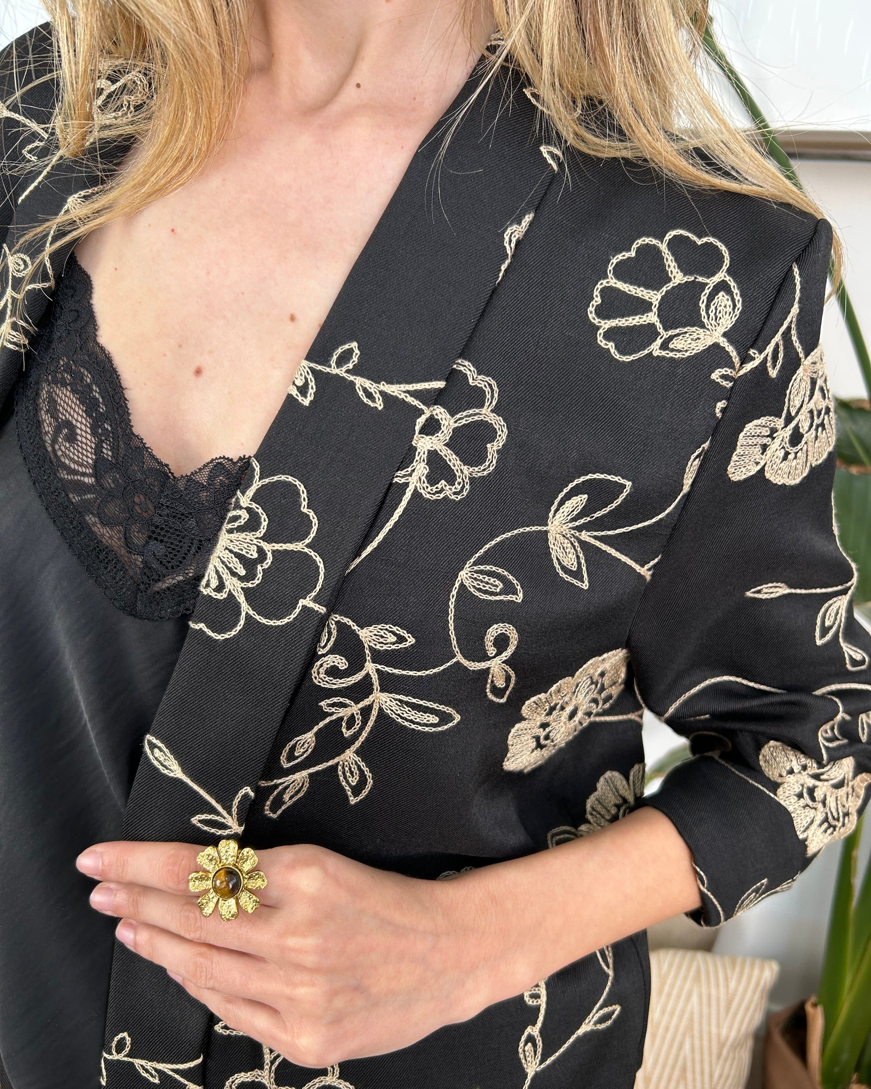 GIACCA KIMONO RICAMATO COL. NERO