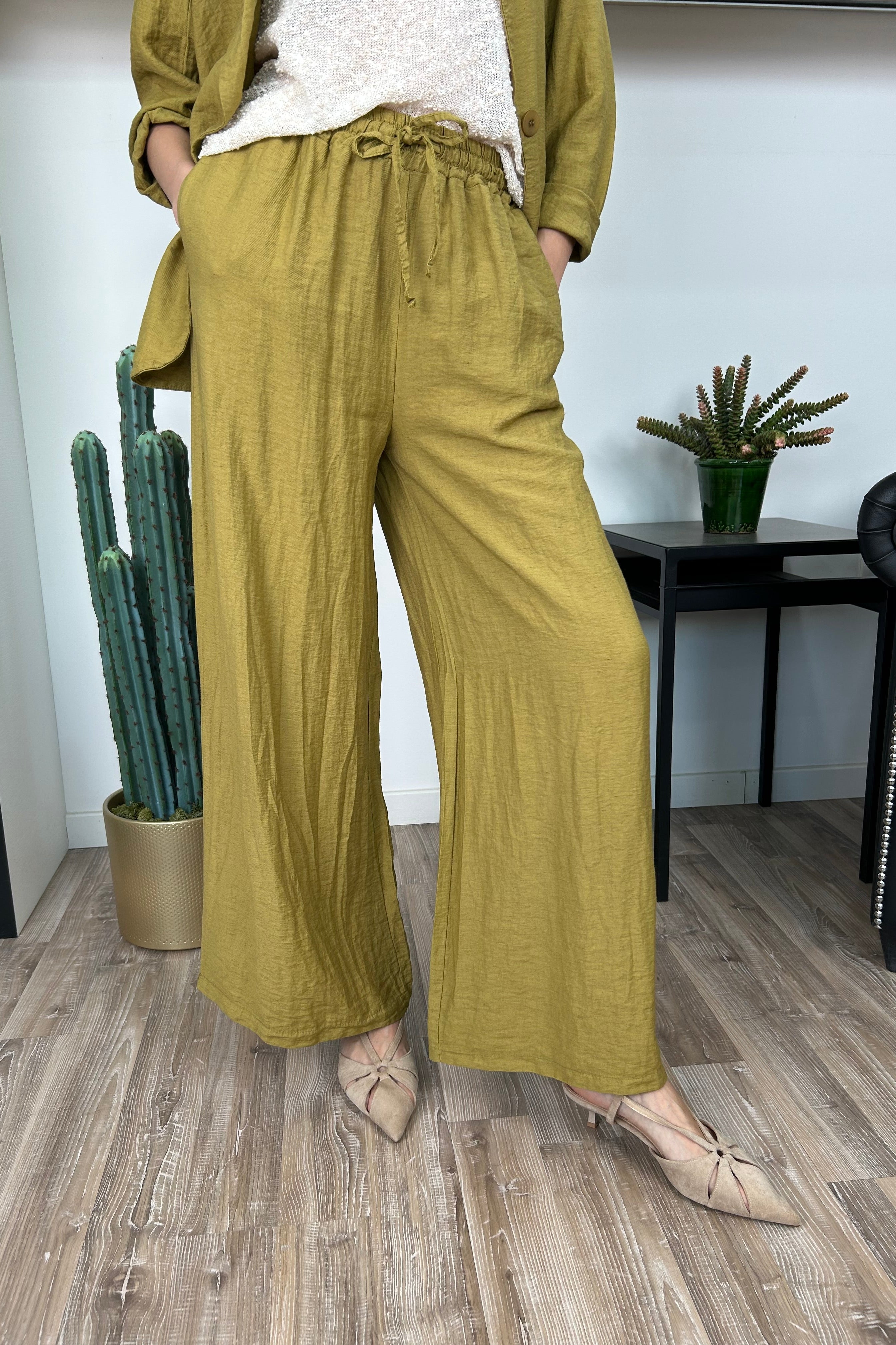 COMPLETO IN TENCEL/LINO RELAX FIT COL. OLIO