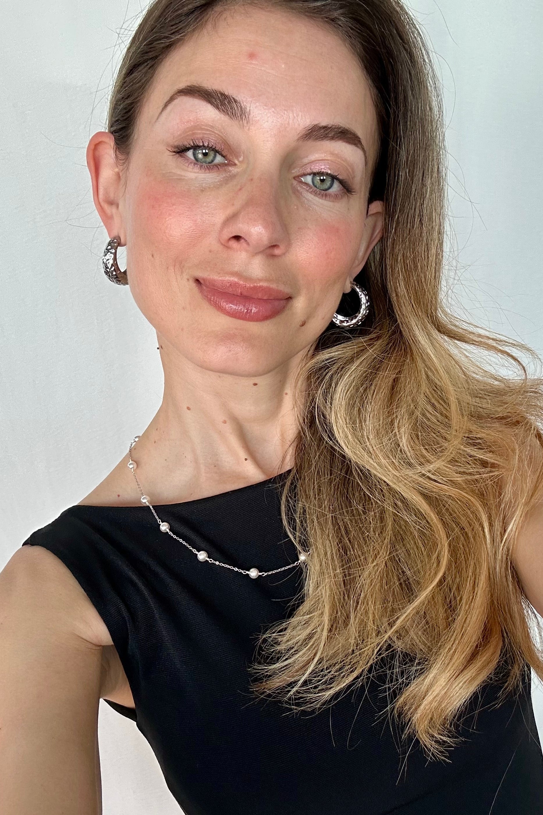 ORECCHINI A CERCHIO MARTELLATO SILVER