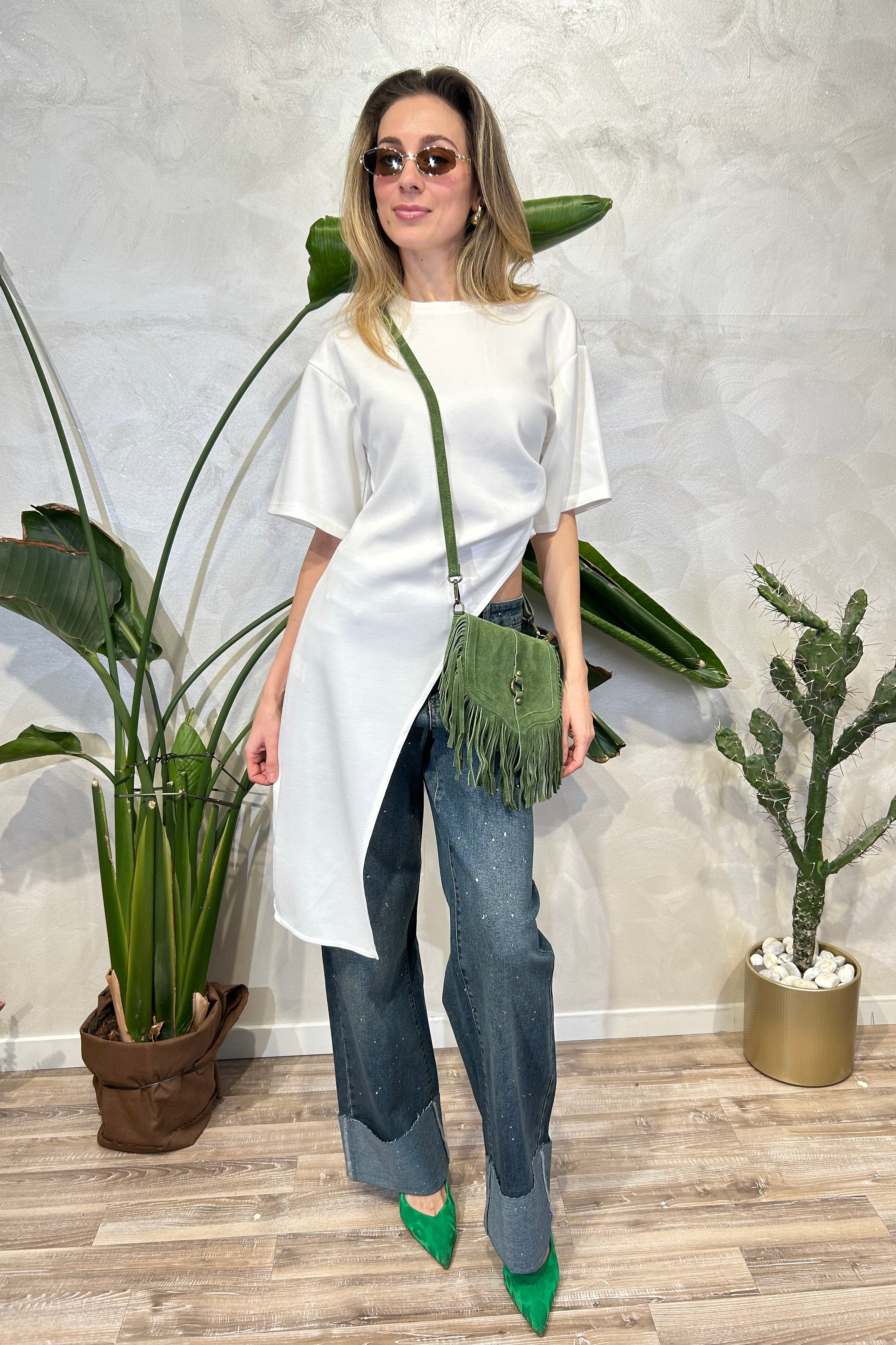 BORSA IN VERA PELLE SCAMOSCIATA CON FRANGE E TRACOLLA COL.VERDE