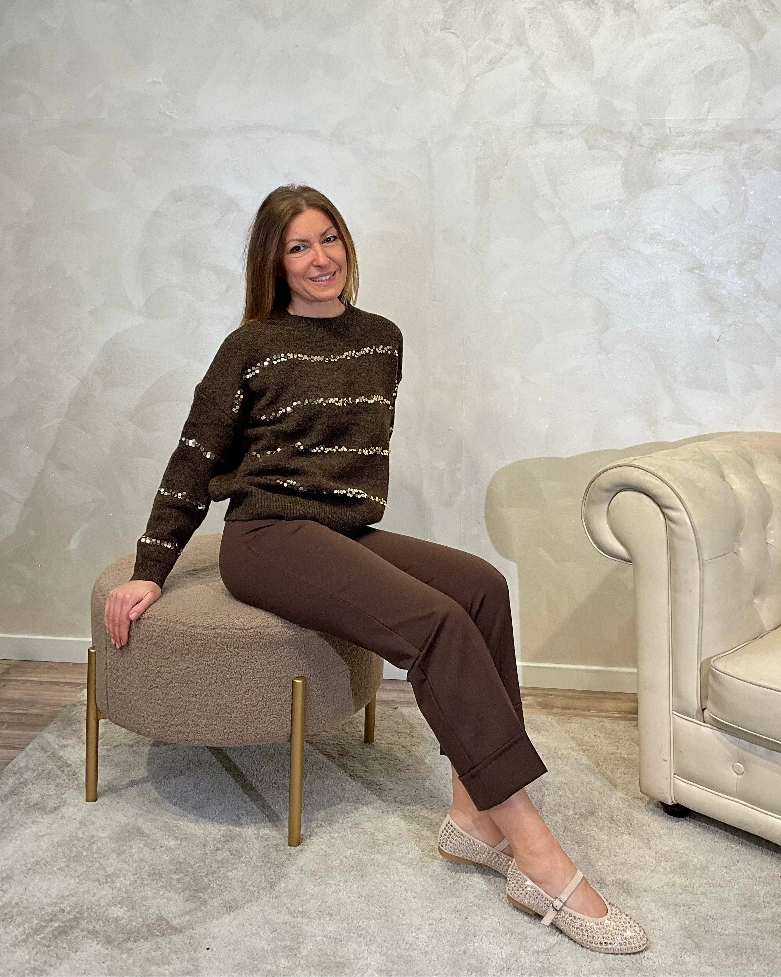 MAGLIA UNITA CON DETTAGLI PAILLETTES COL. BISCOTTO