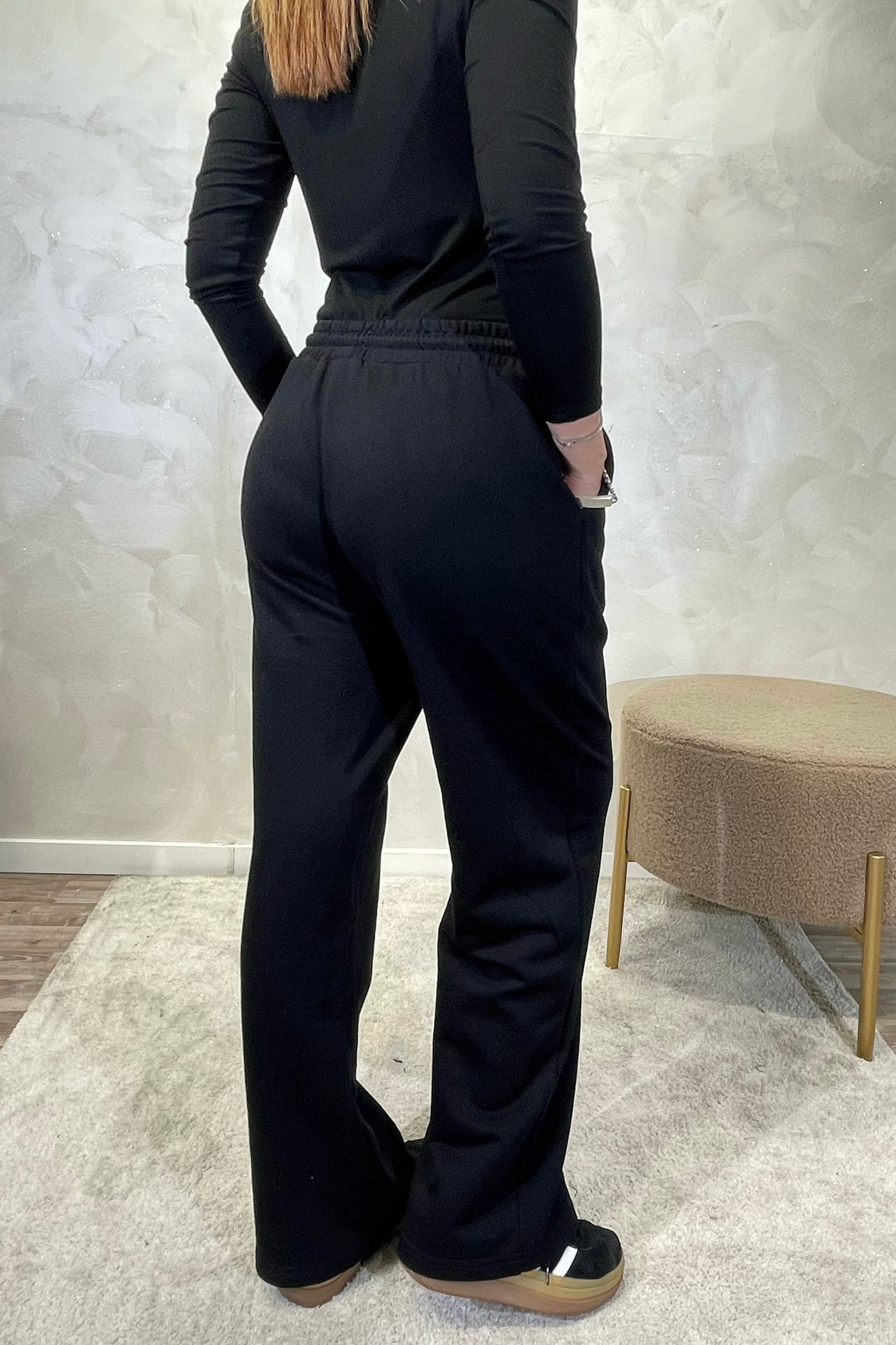 PANTALONE DI FELPA CON COULISSE COL. NERO