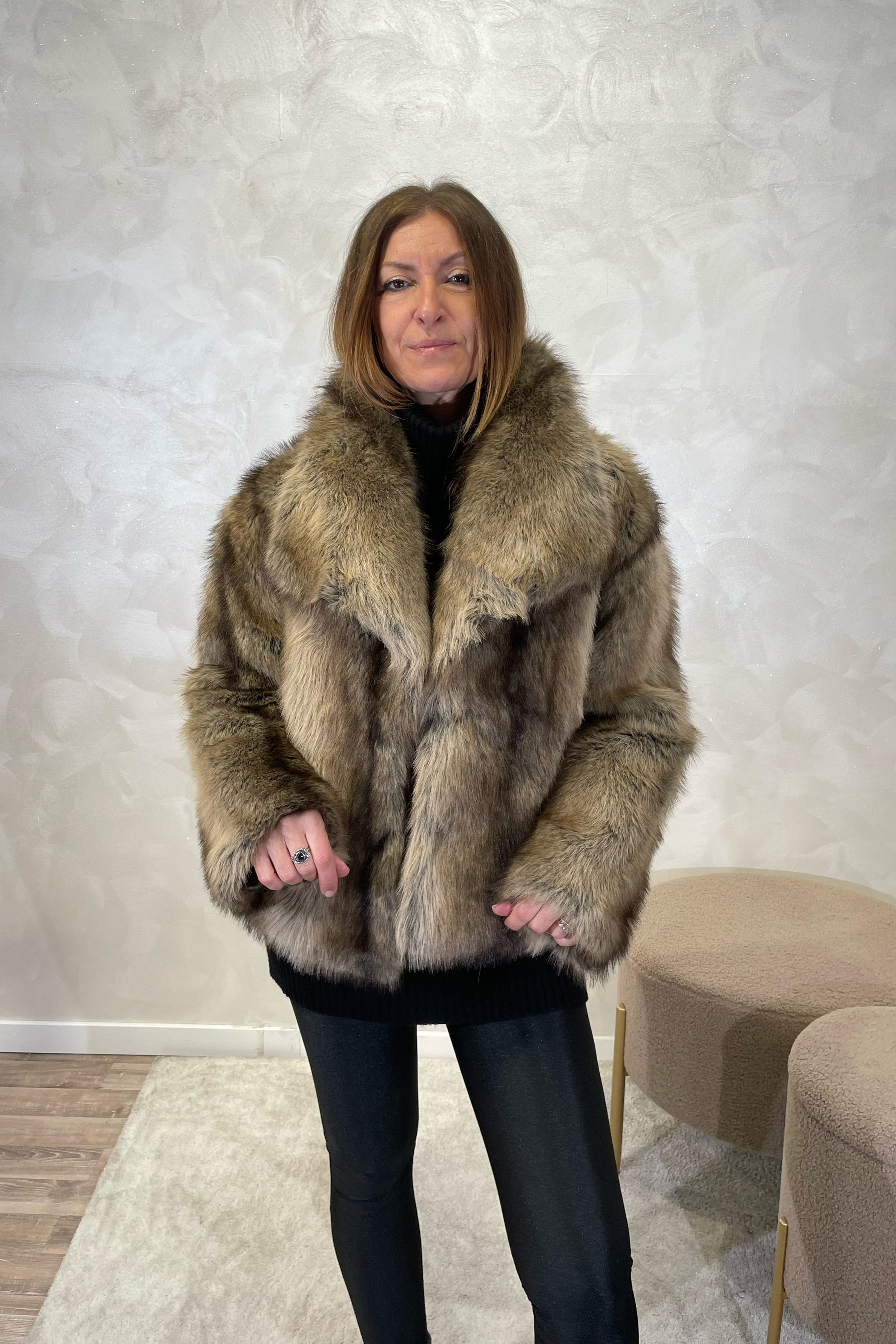 ECO-PELLICCIA CON REVER EFFETTO VISONE CHIARO COL.NATURALE