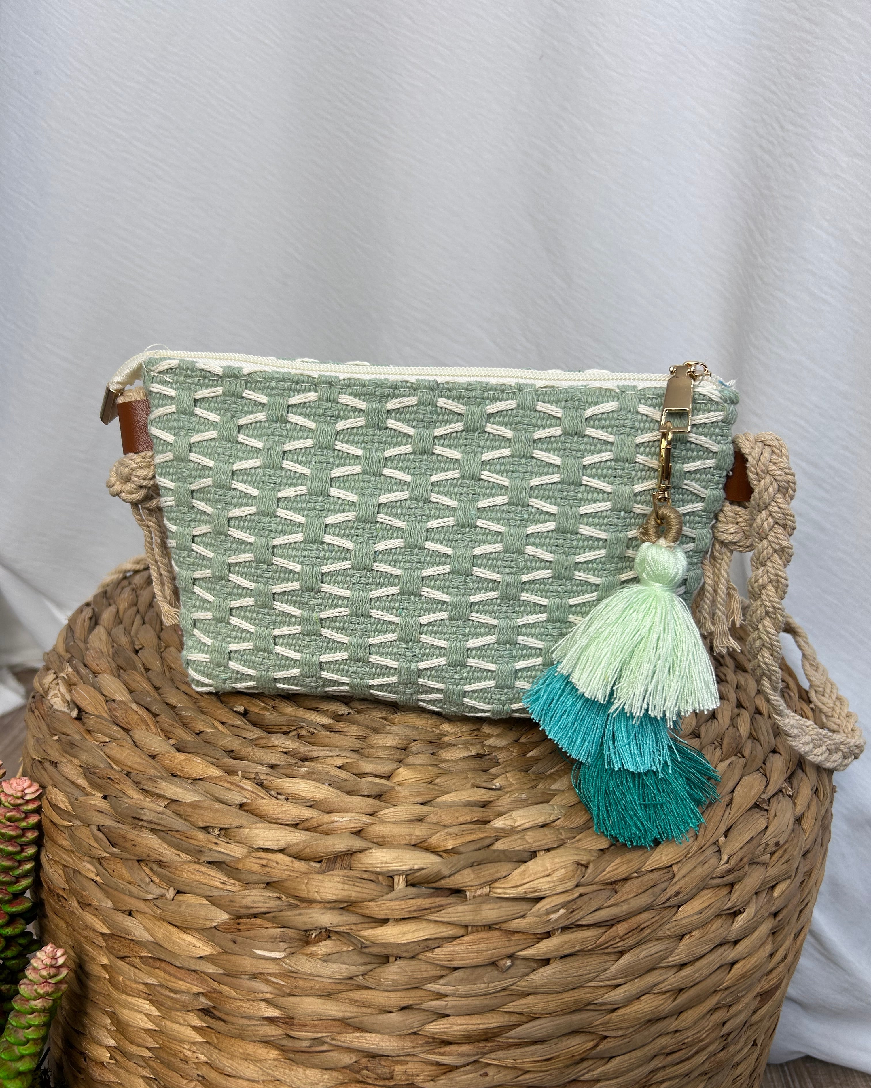 BORSA MINI RAFIA COLOR TASSELS COL. VERDE ACQUA
