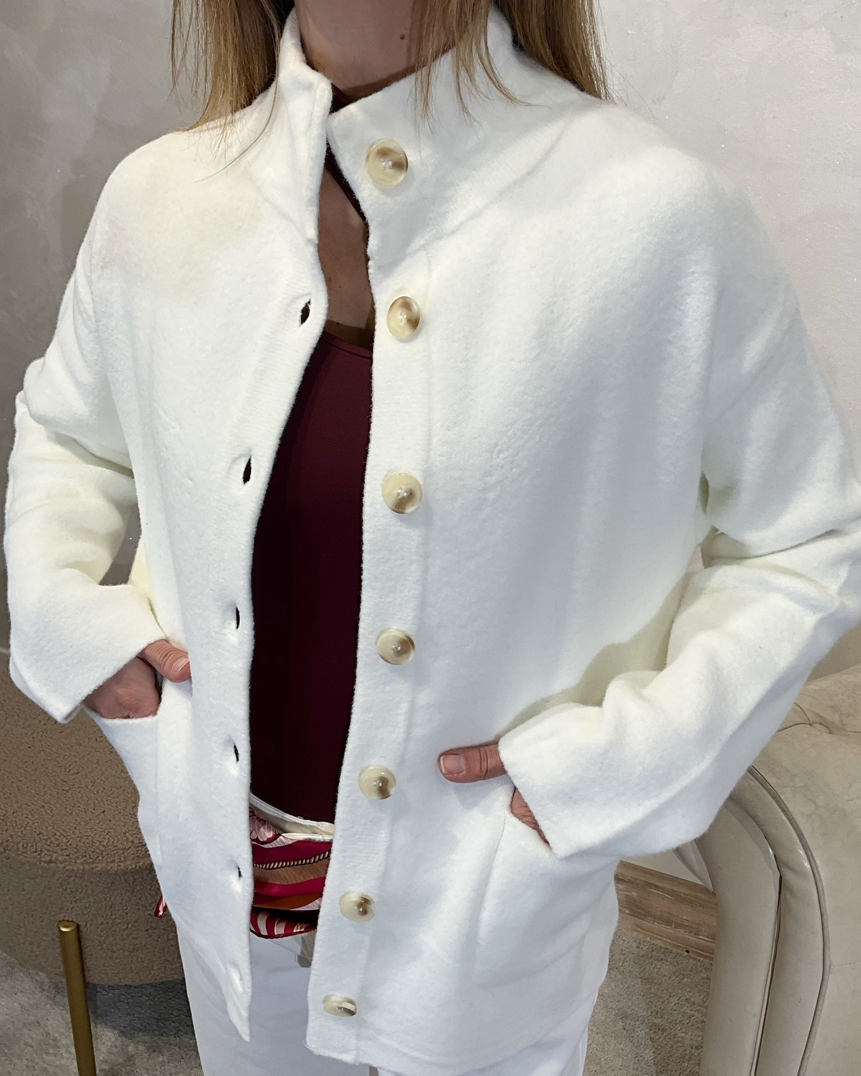 GIACCA COLLO LUPETTO TESSUTO DOPPIO COL BIANCO