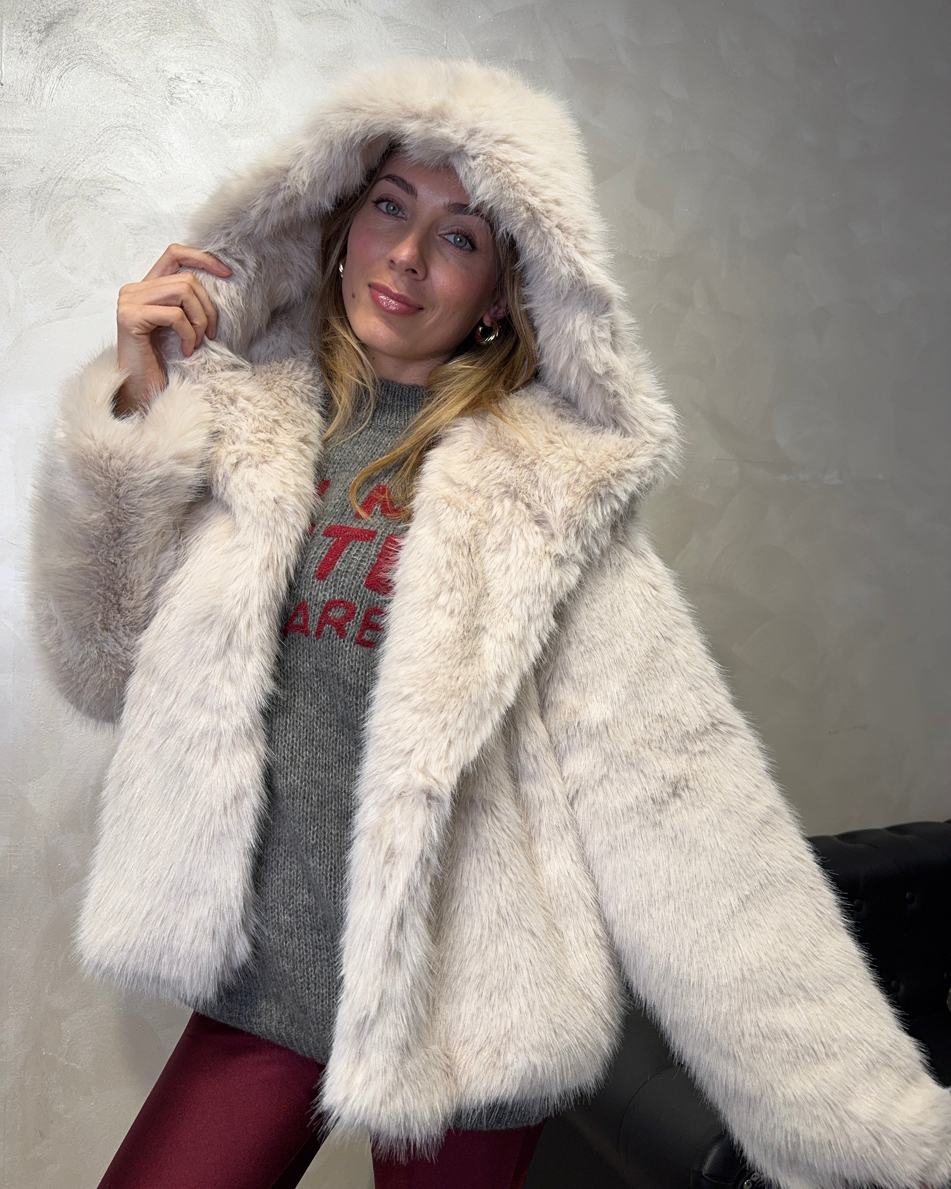 ECOPELLICCIA CON CAPPUCCIO COL. PANNA