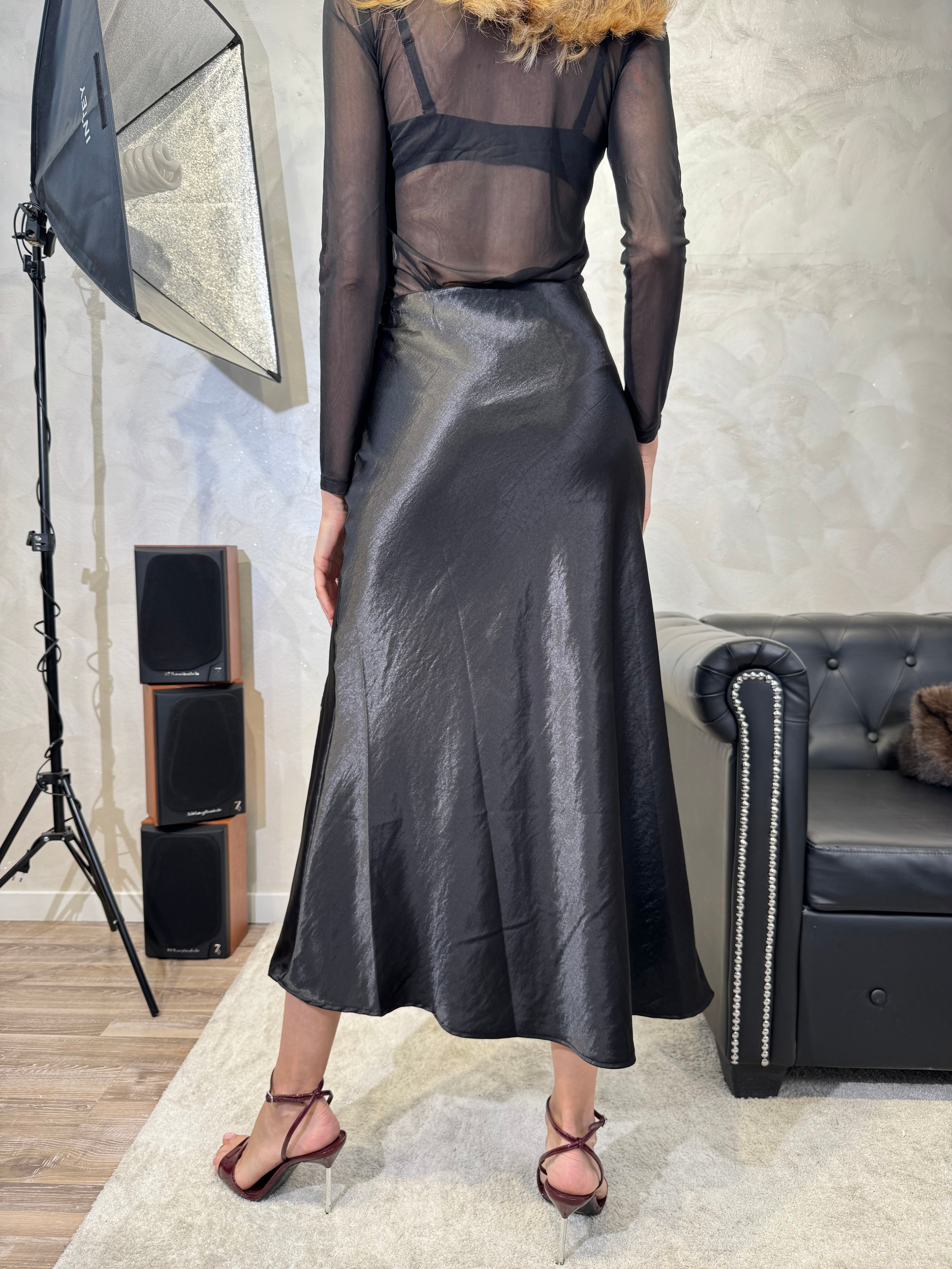 GONNA MIDI RASO LUCIDO COL. NERO