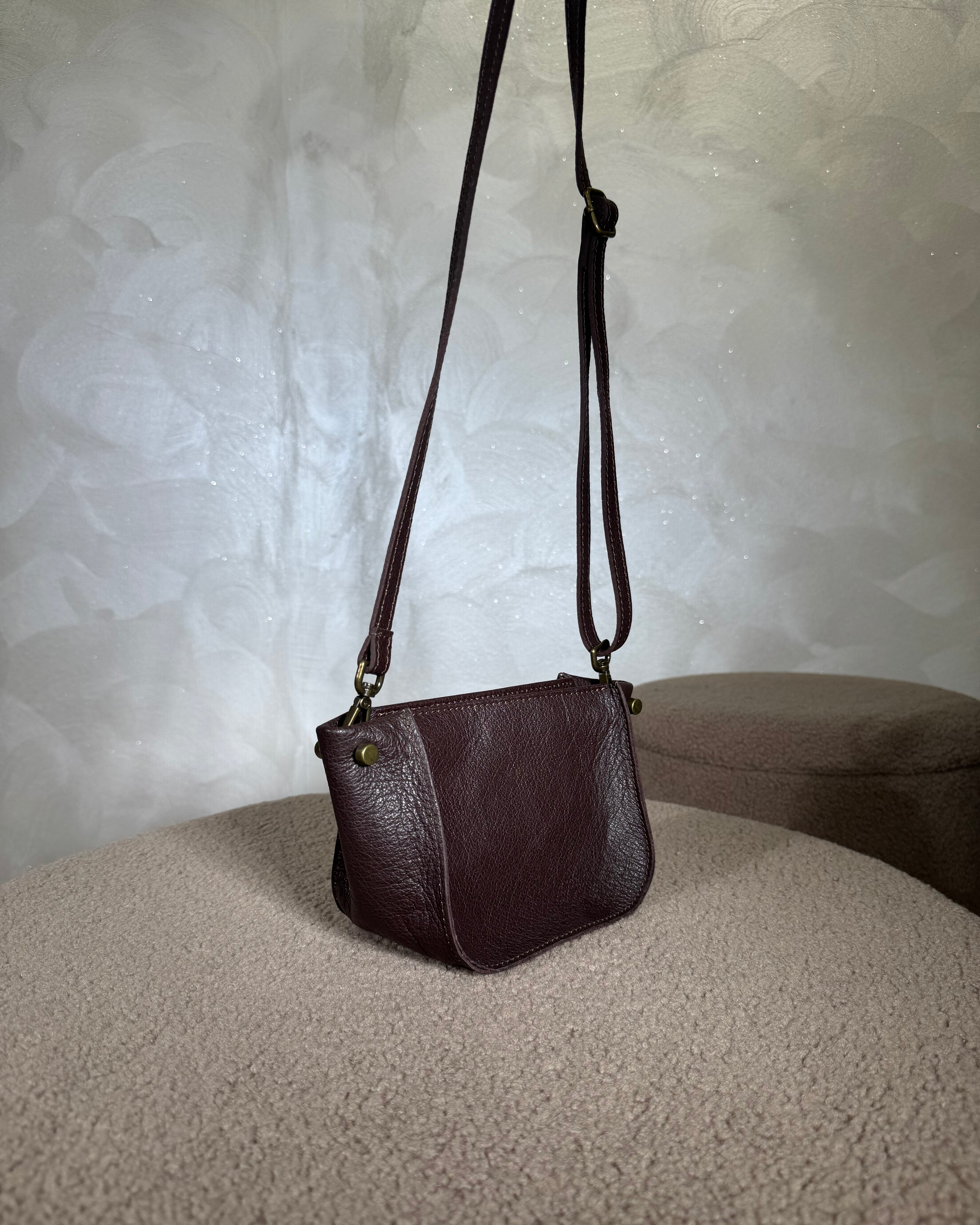 BORSA COMPATTA VERA PELLE COL.MORO