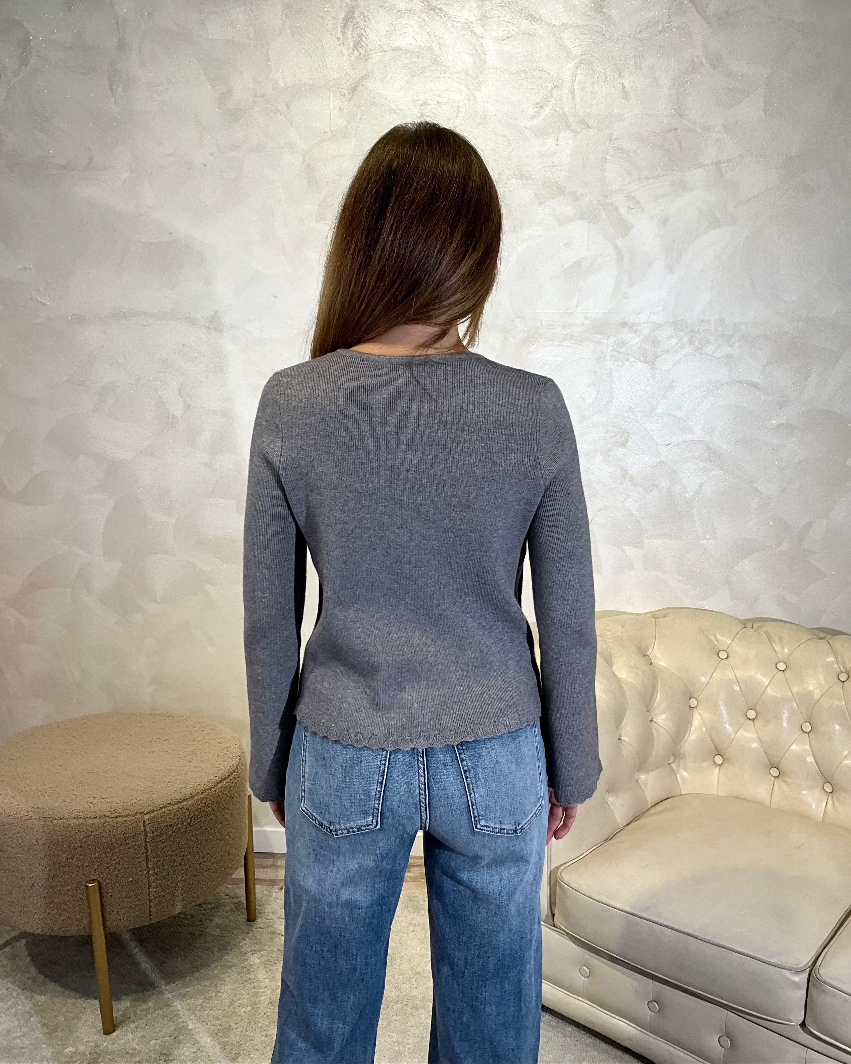 CARDIGAN CON BOTTONI DECORATI A FIORE COL.GRIGIO