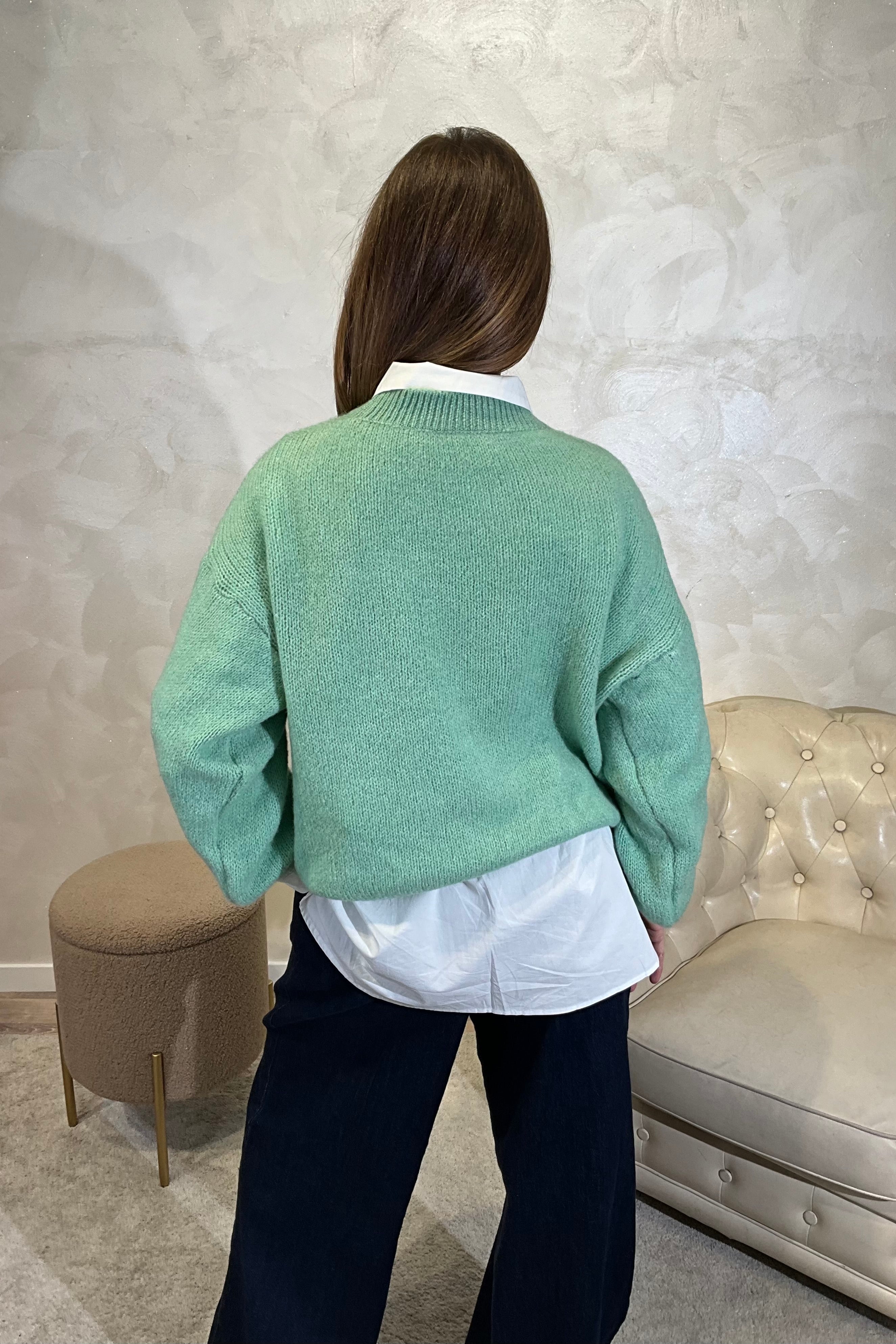 MAGLIONE CON RICAMO "HO SEMPRE RAGIONE" COL.VERDE MENTA