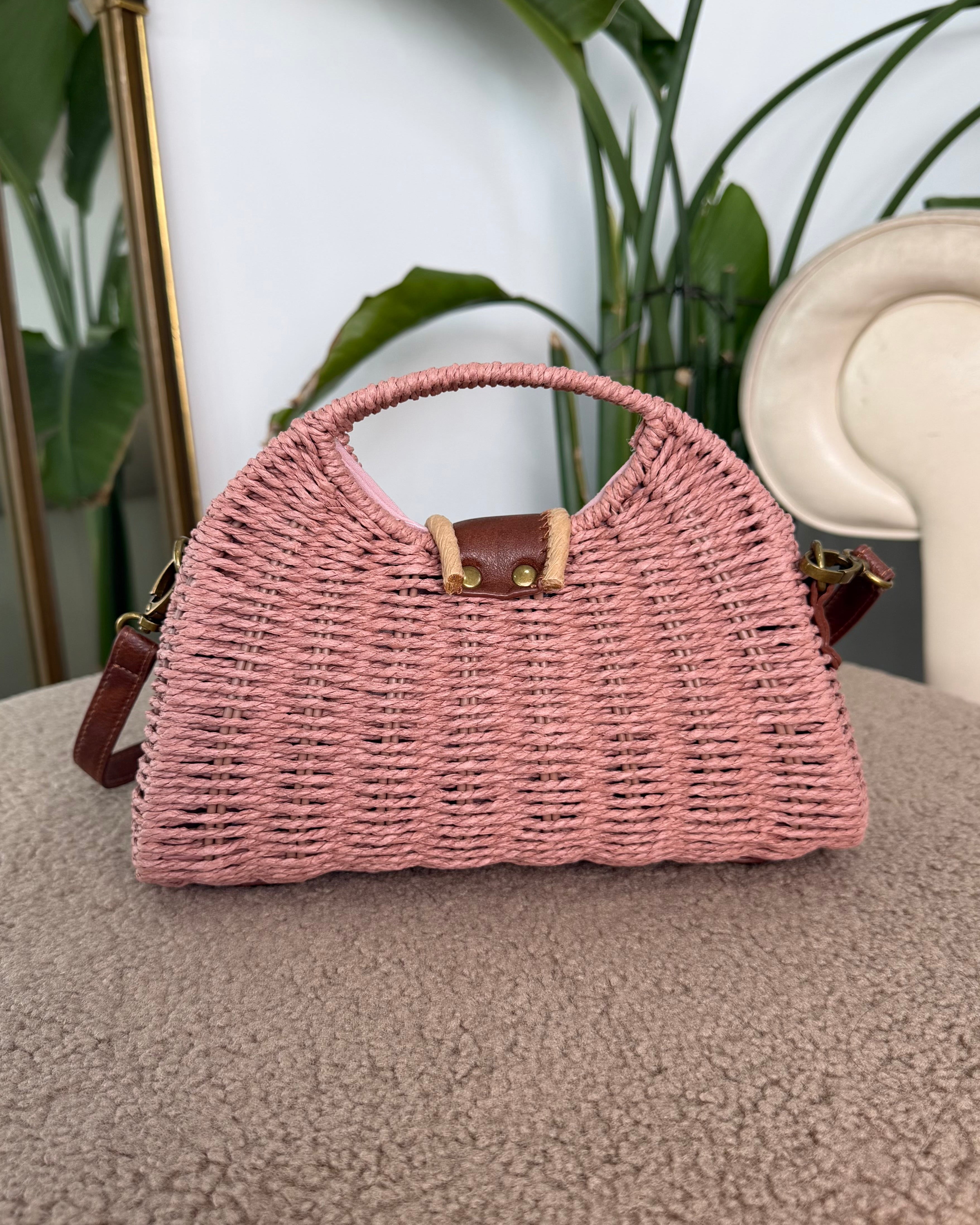 BORSA IN VIMINI CON DETTAGLI IN ECOPELLE COL. ROSA