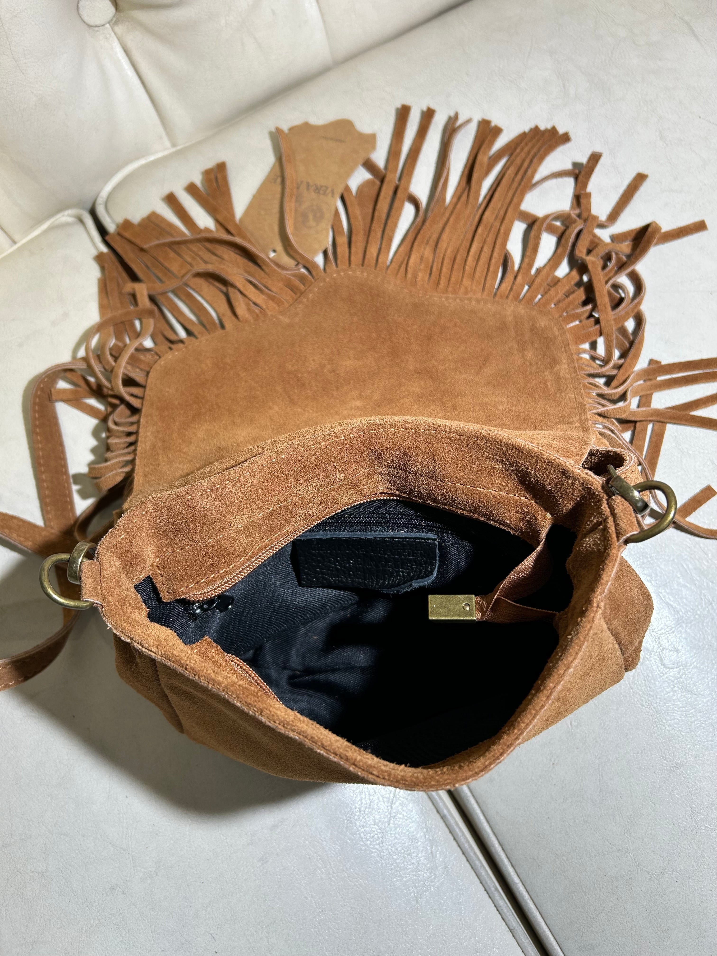 BORSA IN VERA PELLE SCAMOSCIATA CON FRANGE E TRACOLLA COL.BISCOTTO