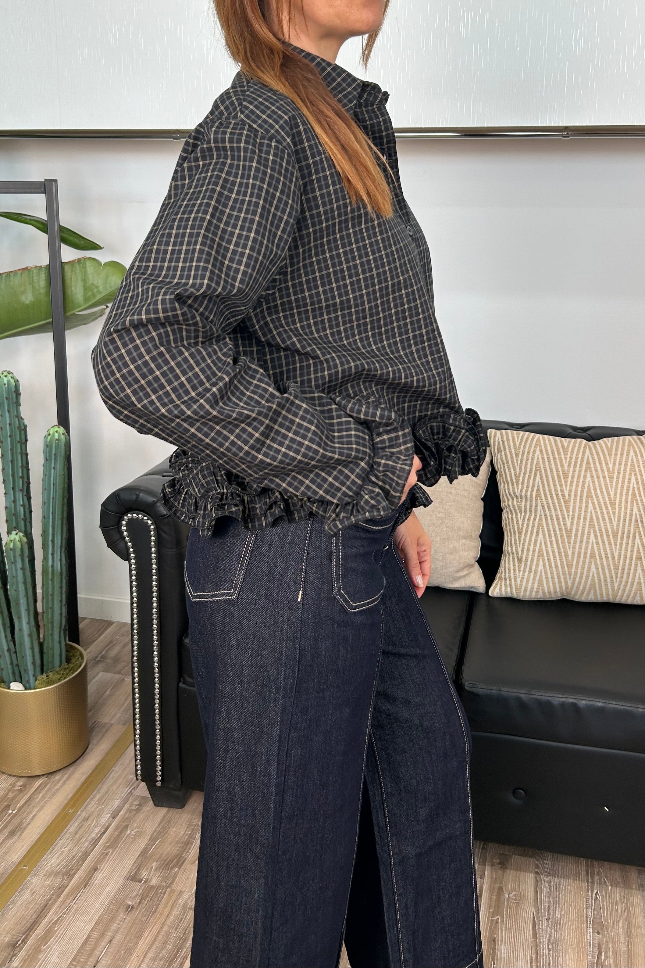 CAMICIA A QUADRI VICHY CON ROUCHE SU FONDO E POLSI COL.NERO