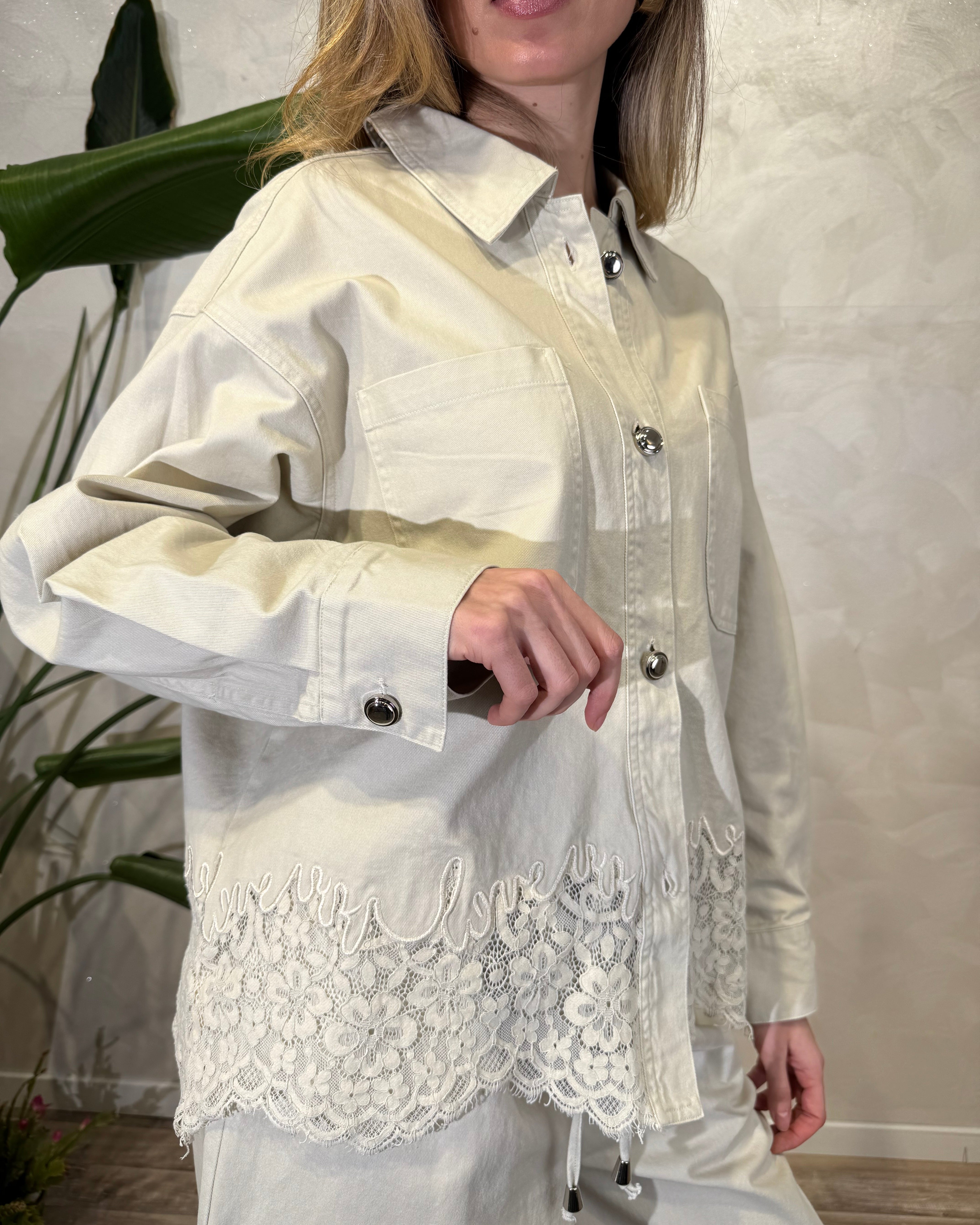 GIACCA CAMICIA CON INSERTO IN PIZZO COL. AVORIO