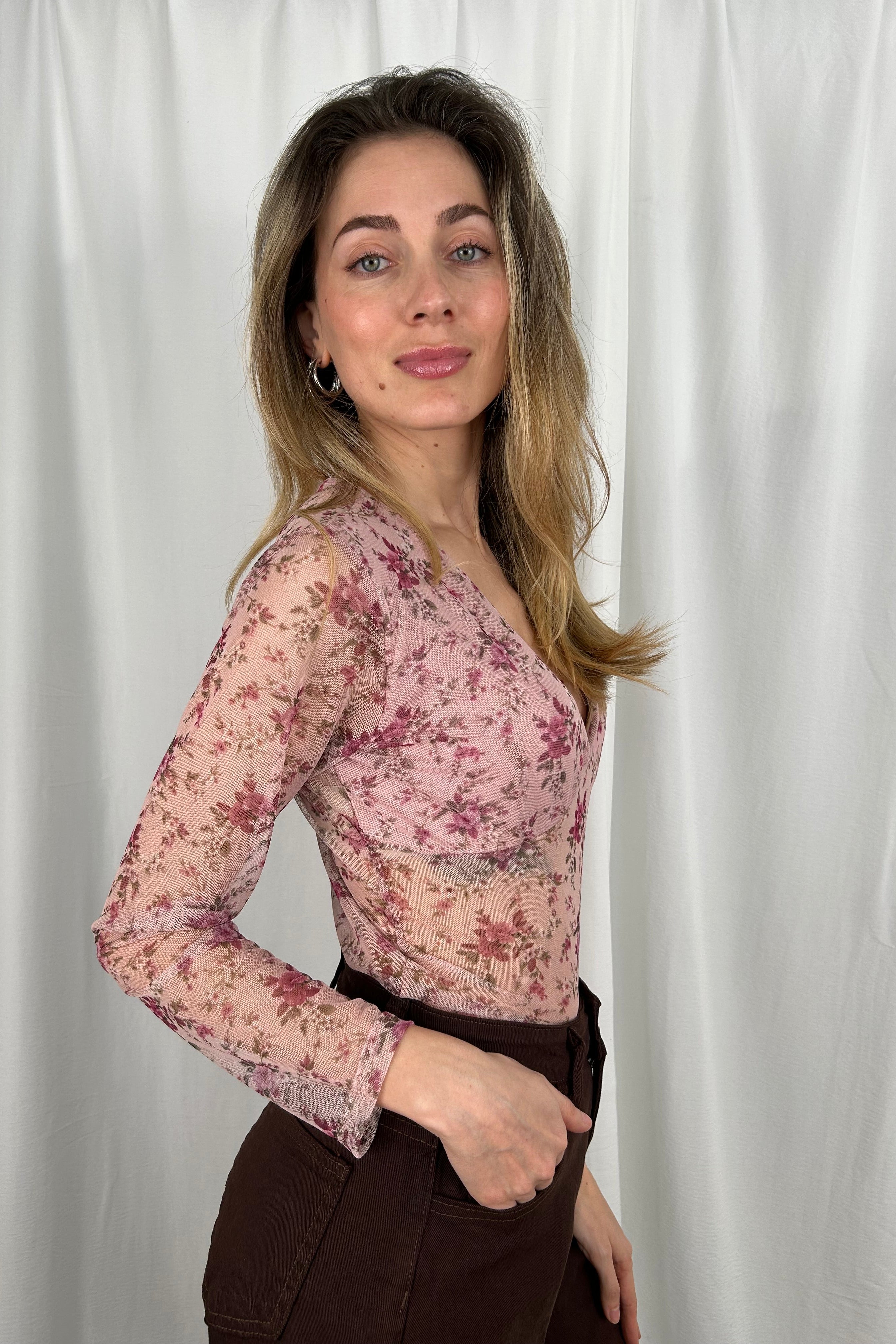 BLUSA IN TULLE FLOREALE SEMITRASPARENTE COL. ROSA