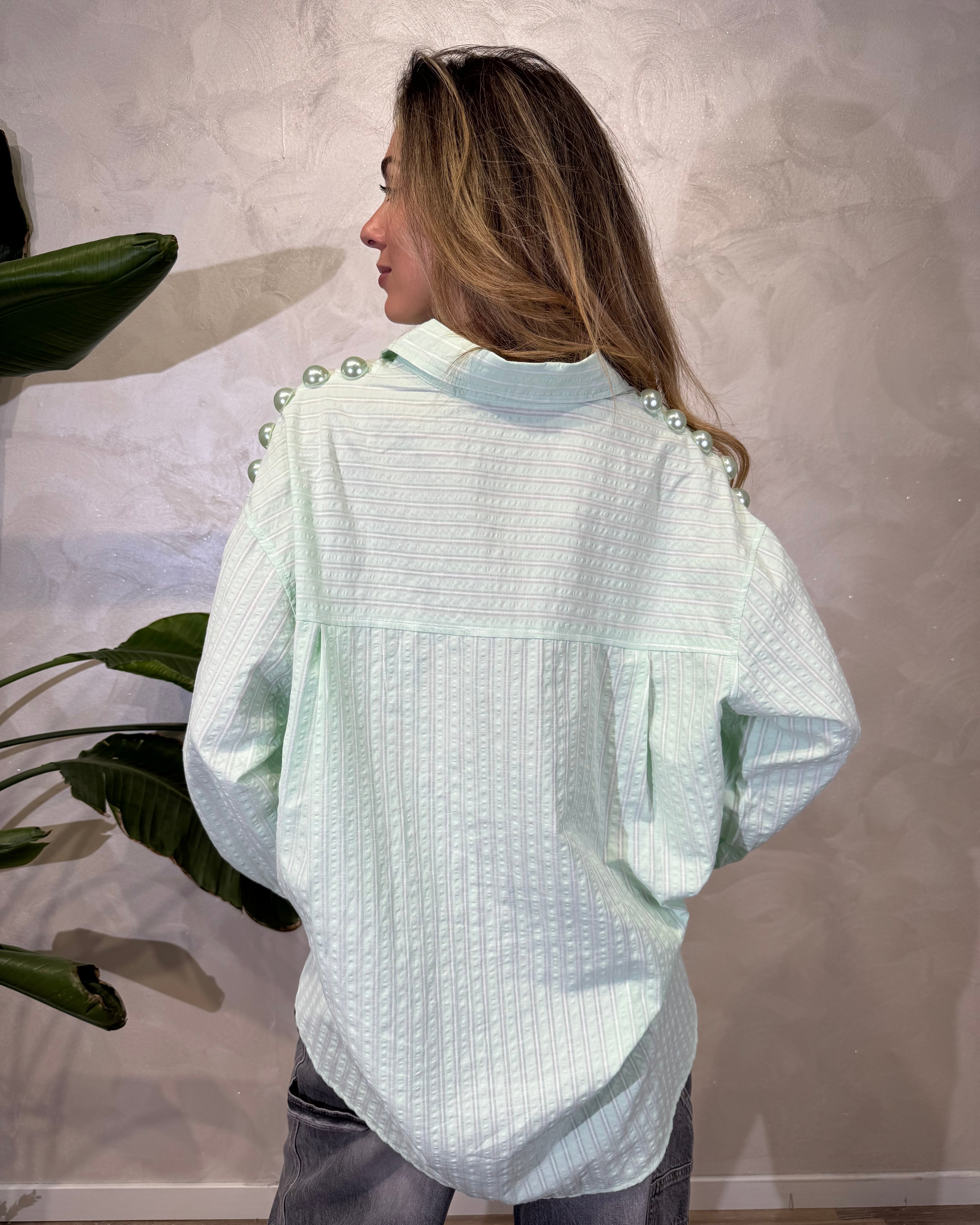 CAMICIA A RIGHE CON BOTTONI DECORATIVI COL. VERDE