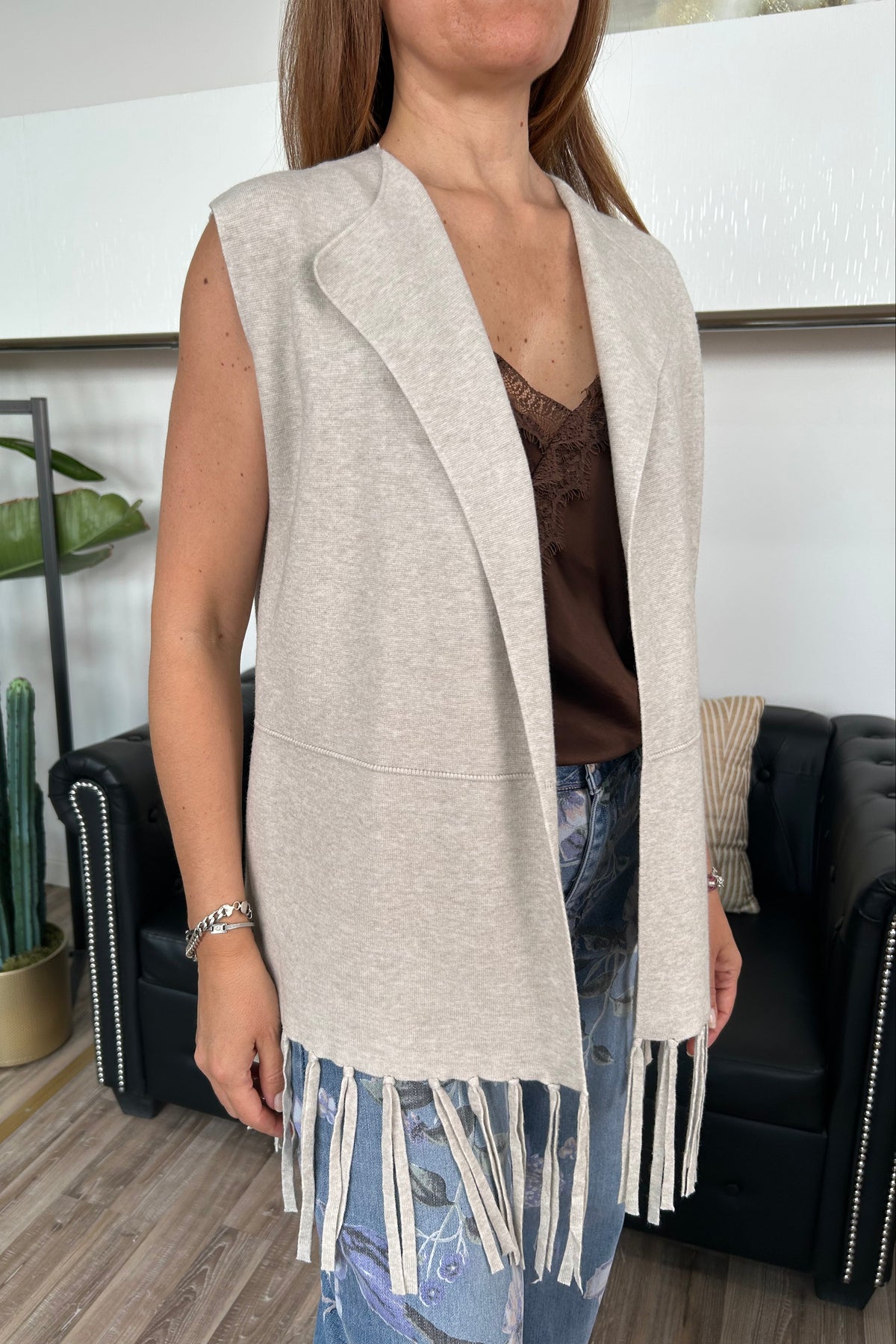 GILET AMALIA CON FRANGE COL. BEIGE