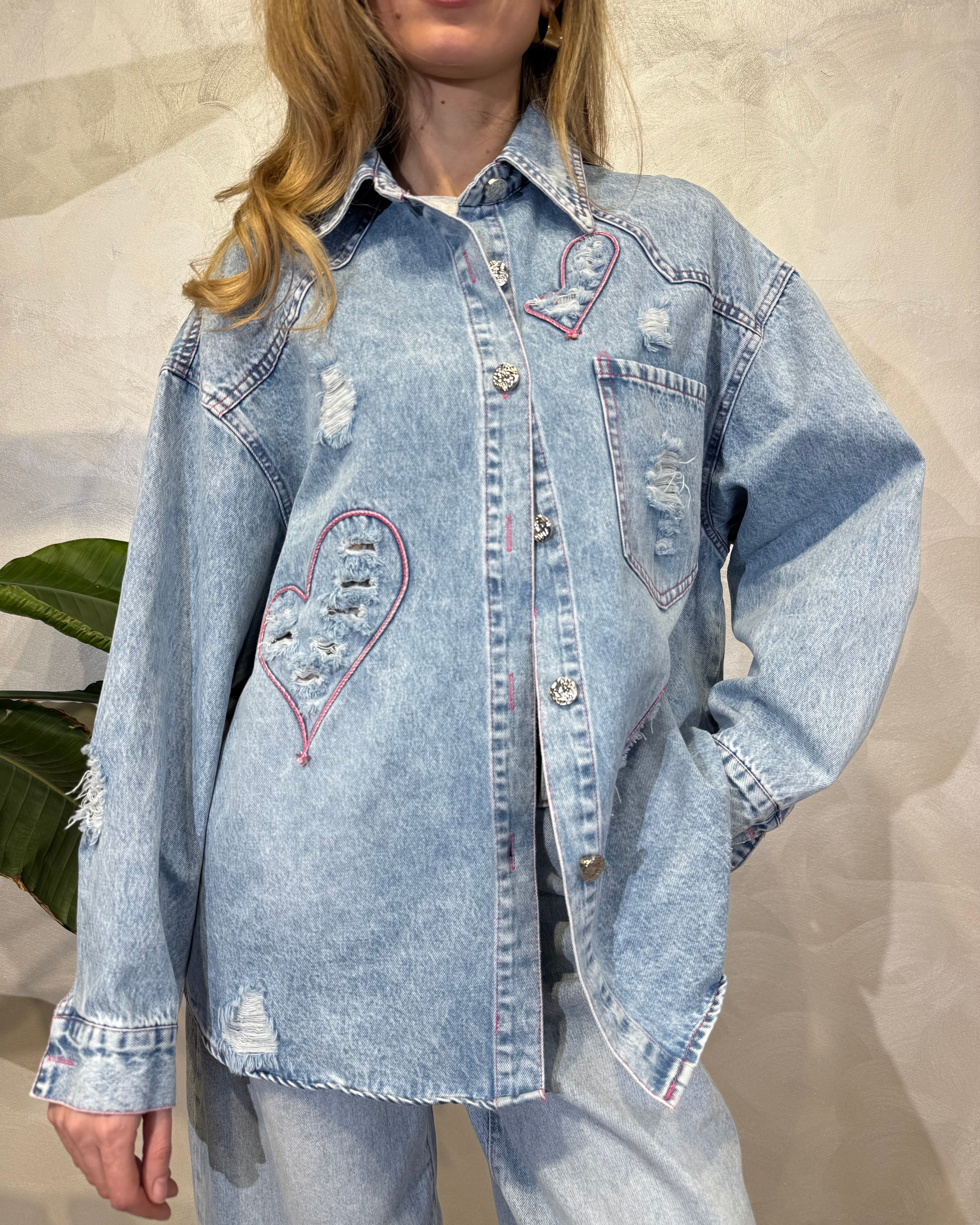 CAMICIA CON ROTTURE E CUCITURE IN CONTRASTO COL. DENIM CHIARO