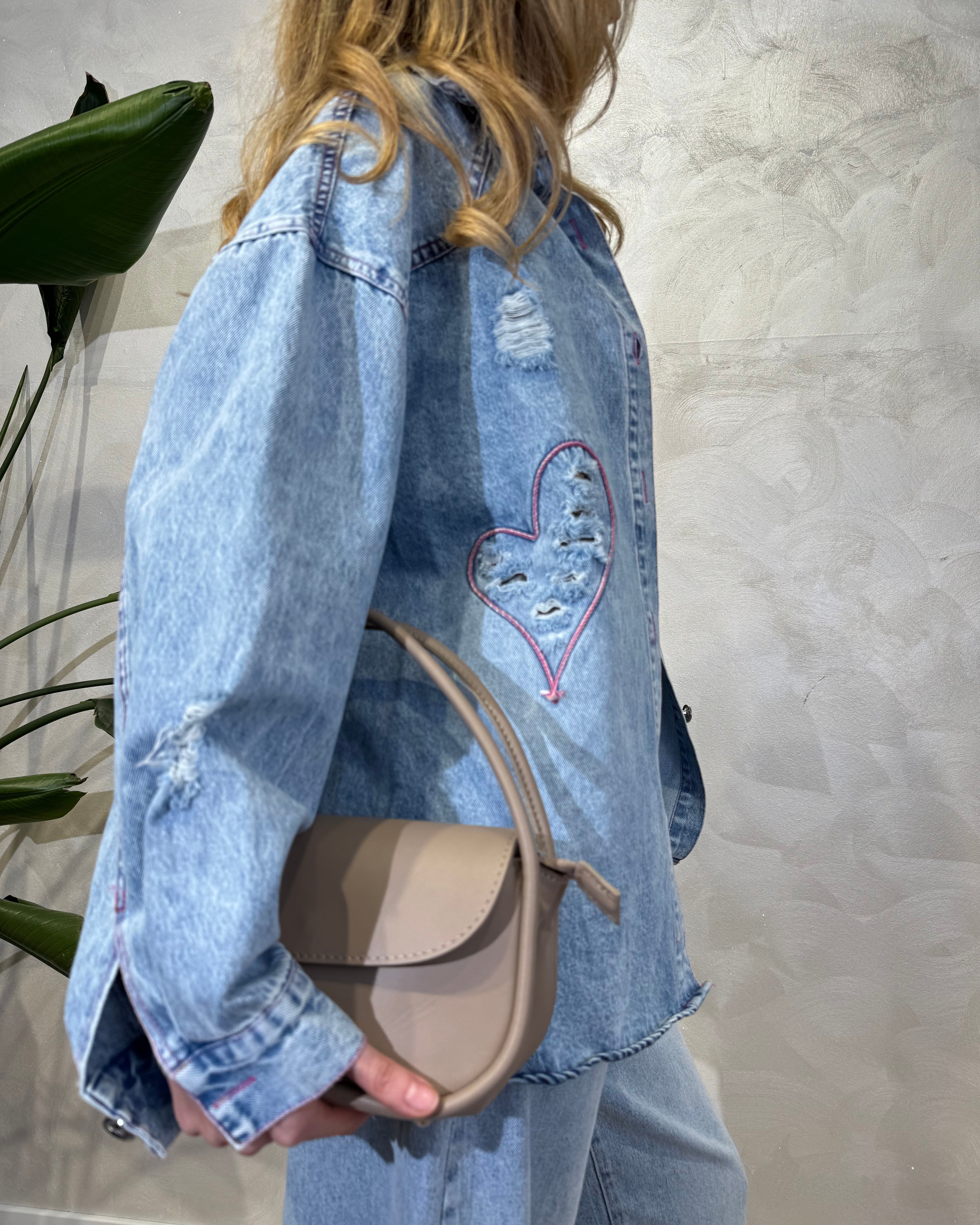 CAMICIA CON ROTTURE E CUCITURE IN CONTRASTO COL. DENIM CHIARO