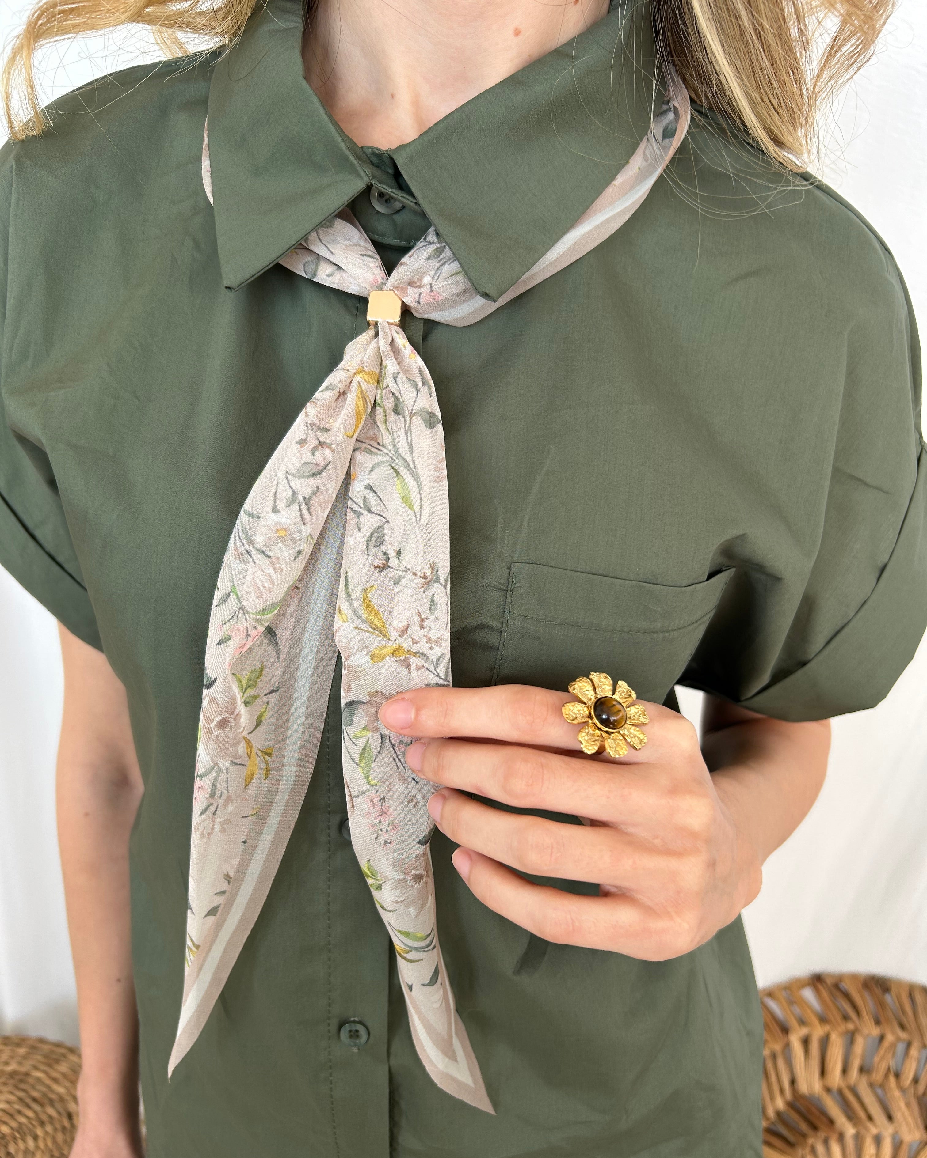 CAMICIA MEZZA MANICA CON FOULARD COL.VERDE MILITARE