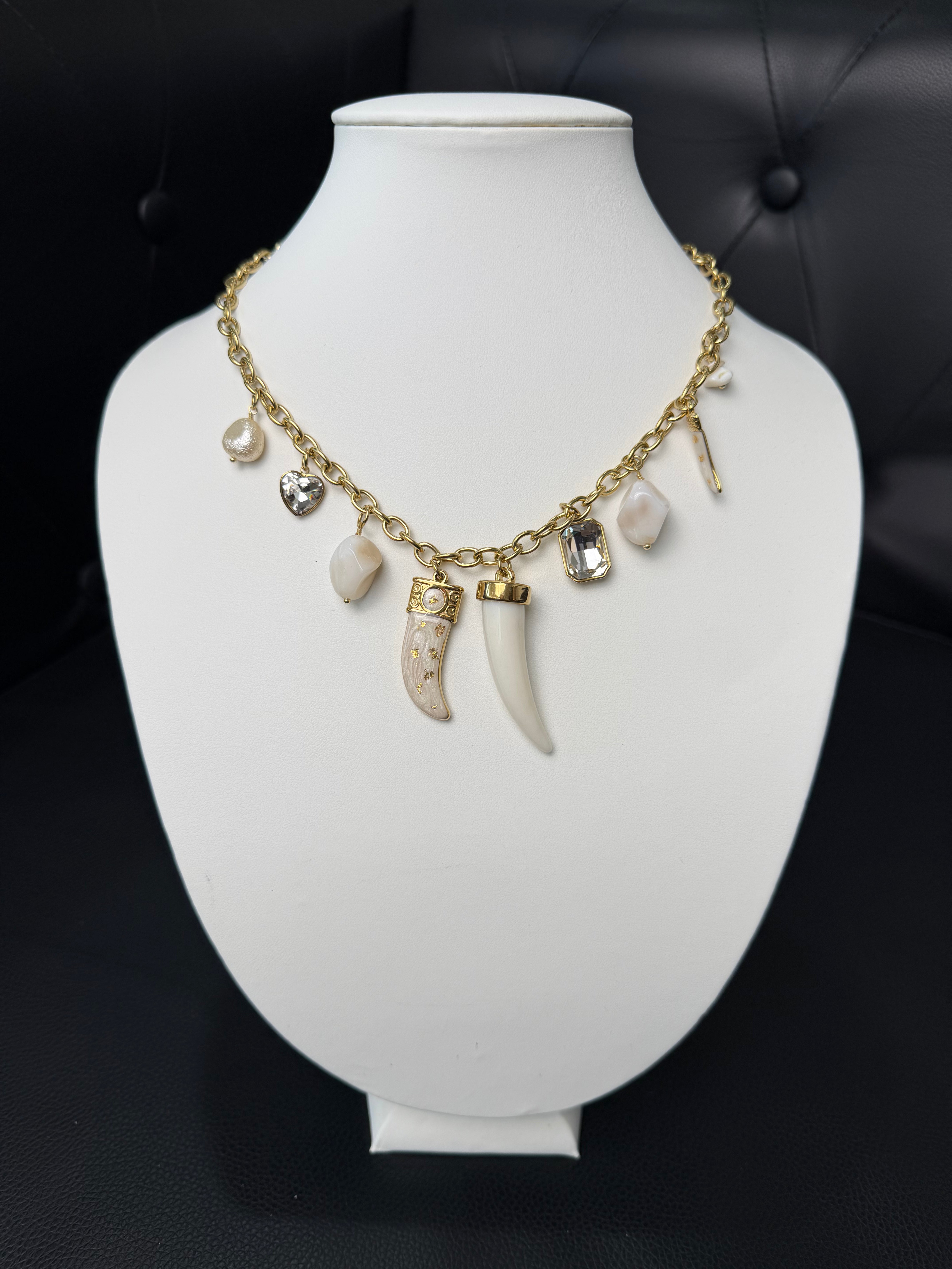 COLLANA ORO CON CHARMS DECORATIVI