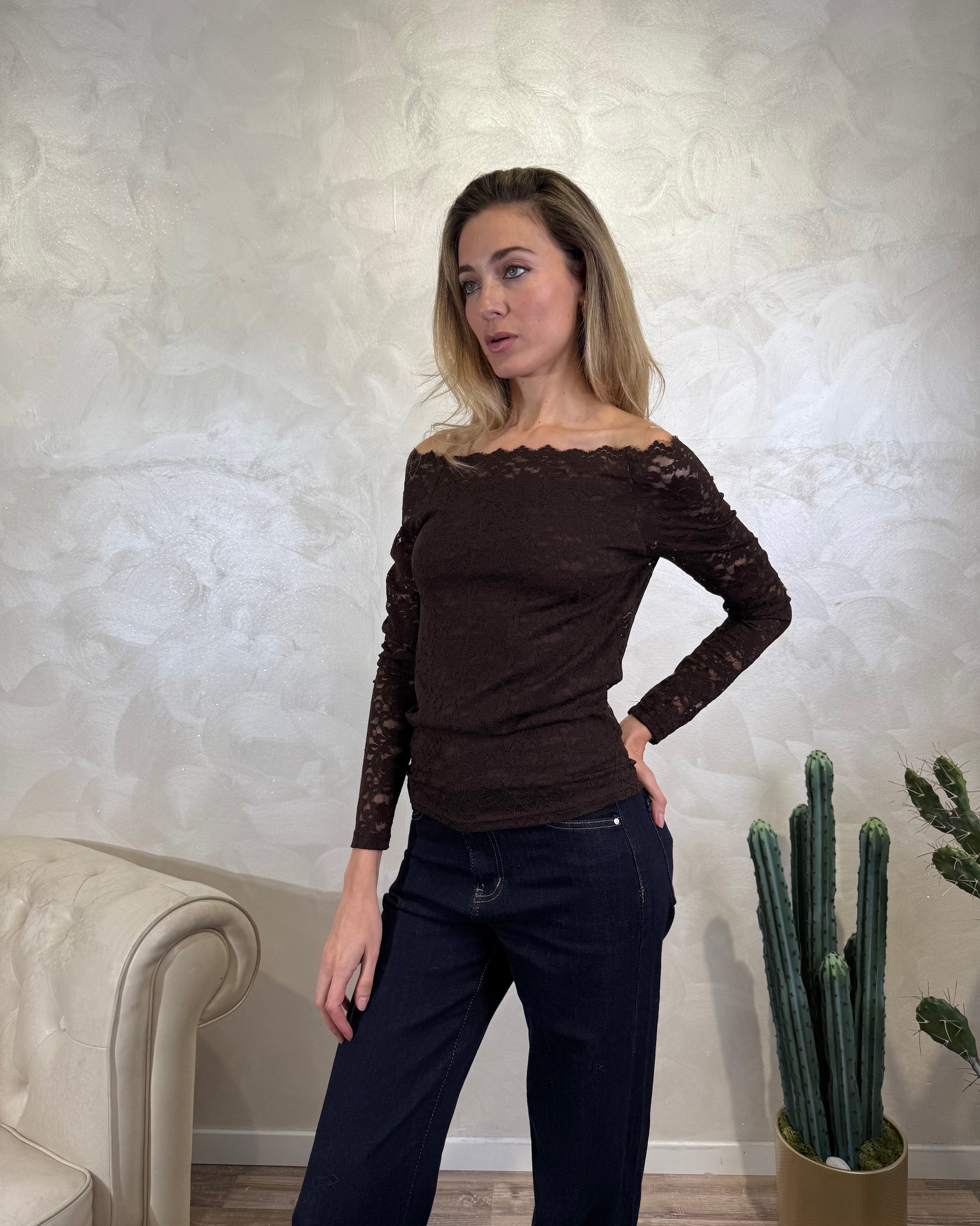 TOP PIZZO SCOLLO AMPIO COL. MORO