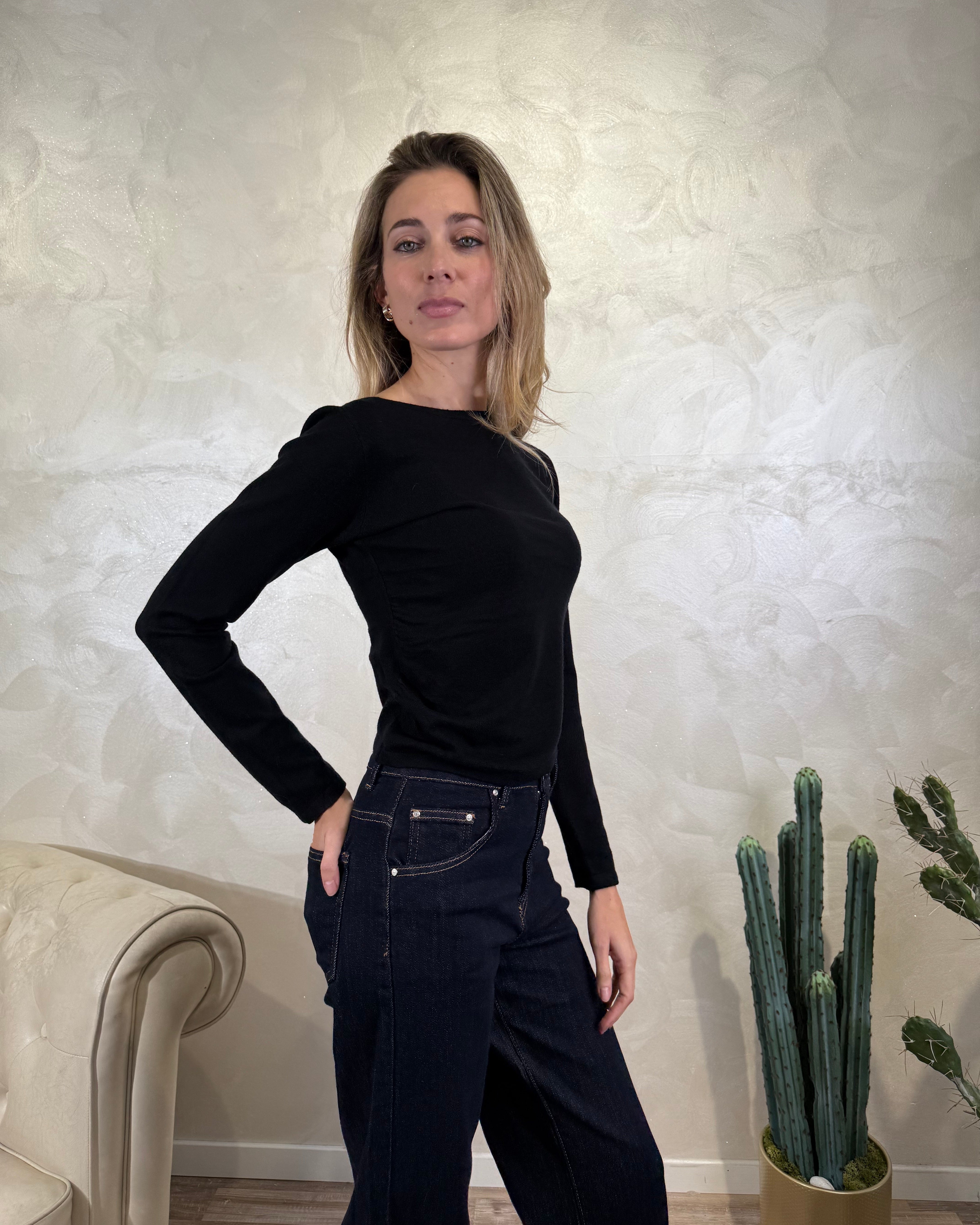 MAGLIA PARICOLLO AMPIO COL.NERO