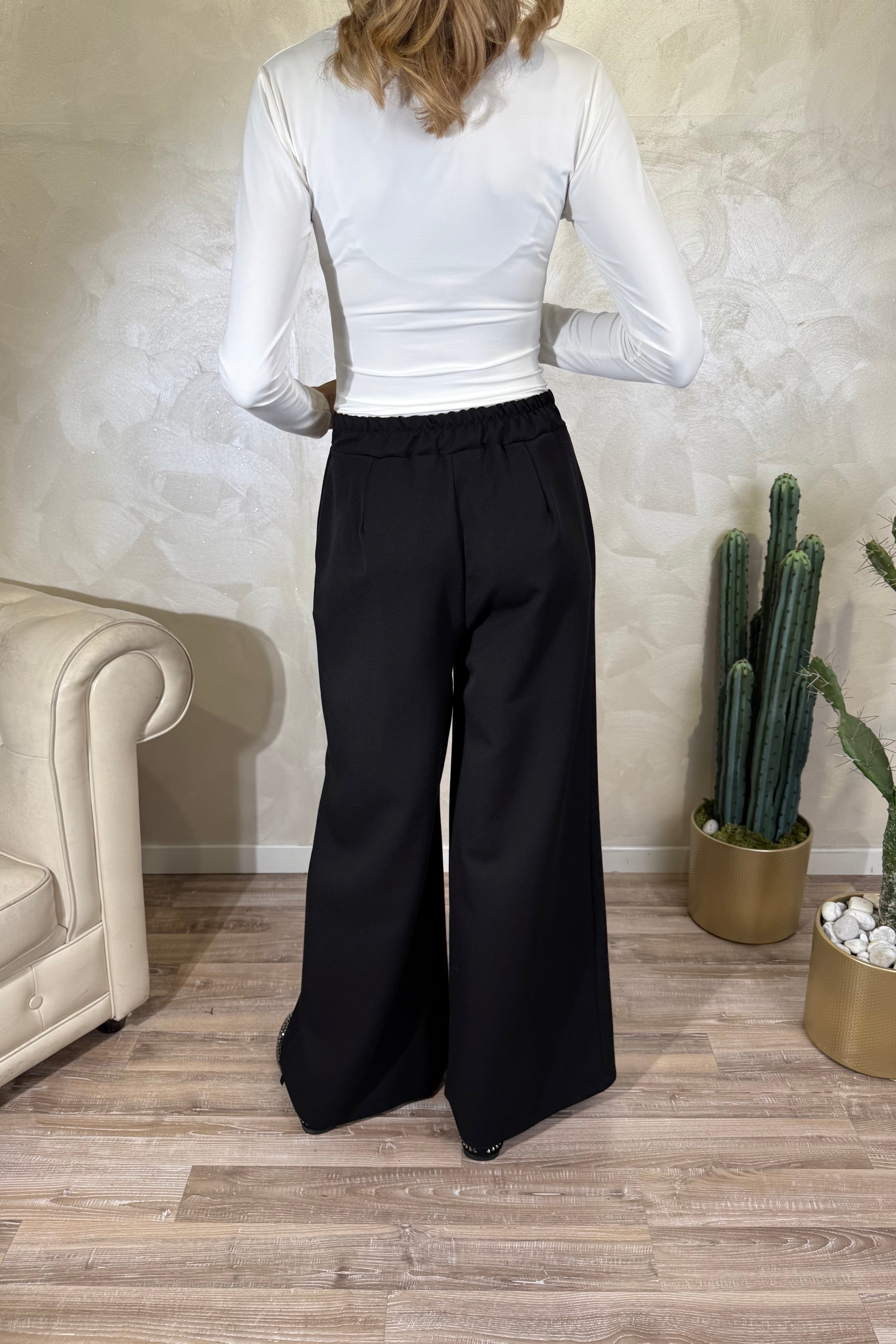 PANTALONE GAMBA AMPIA COL.NERO