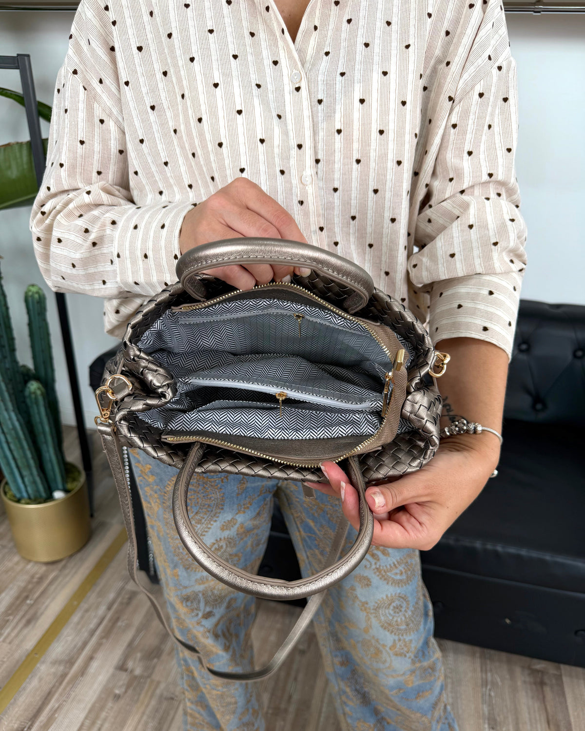 BORSA INTRECCIATA IN ECOPELLE PLATINO