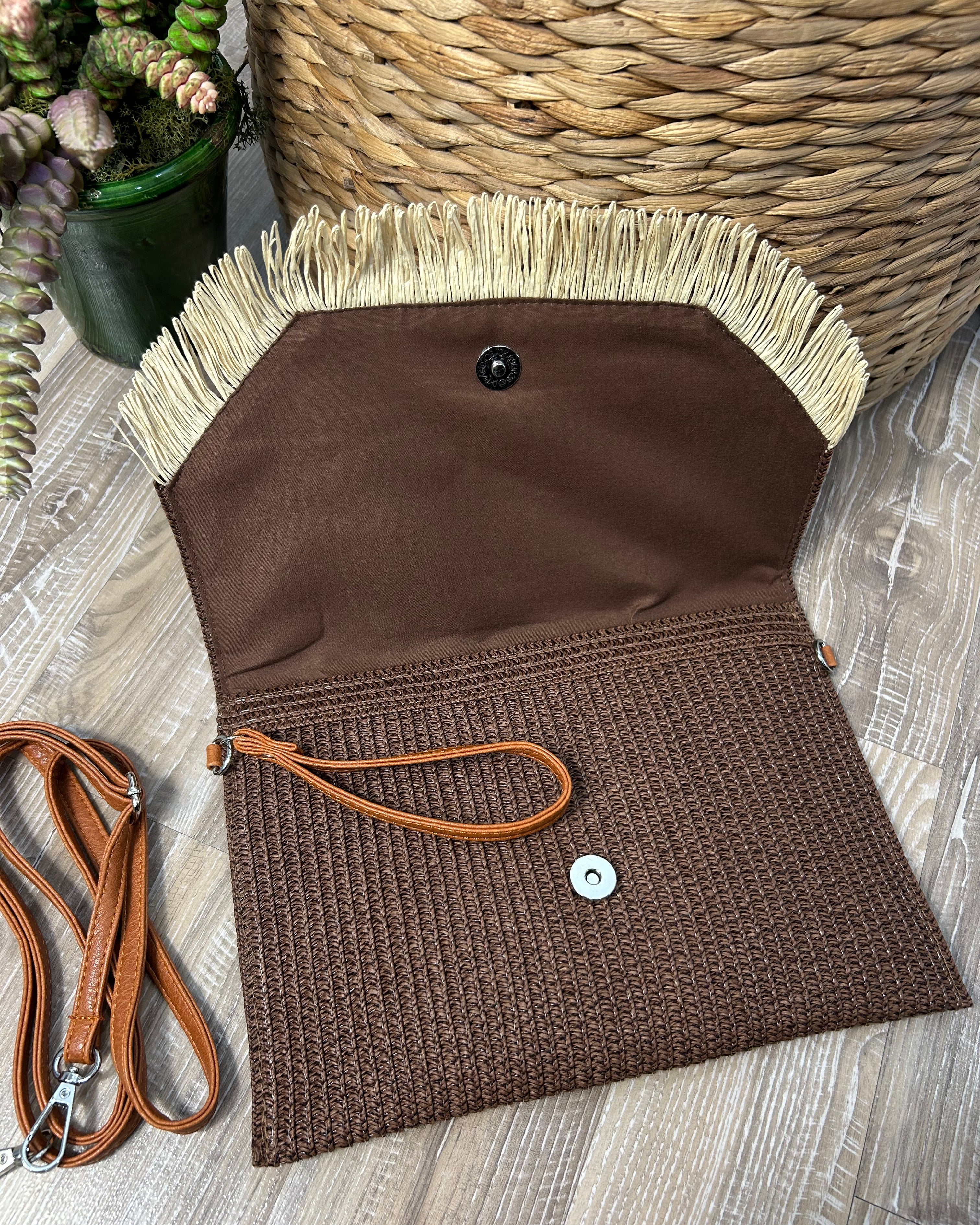 POCHETTE RAFIA FRANGE CON LACCIO ECOPELLE PER POLSO E TRACOLLA COL. MORO