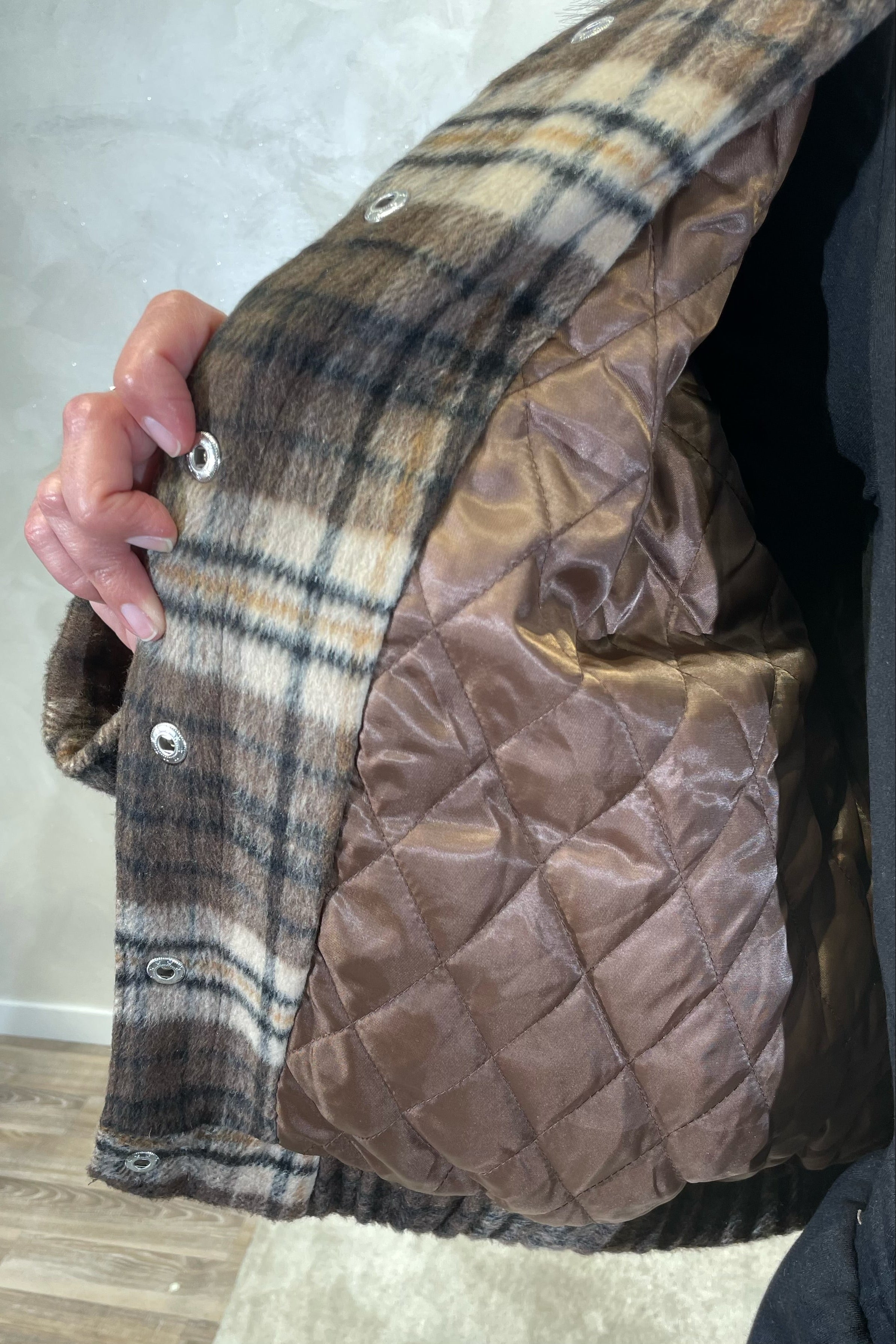 GIACCONE ANNA CHECK CON COLLO ECO-PELLICCIA COL.MORO