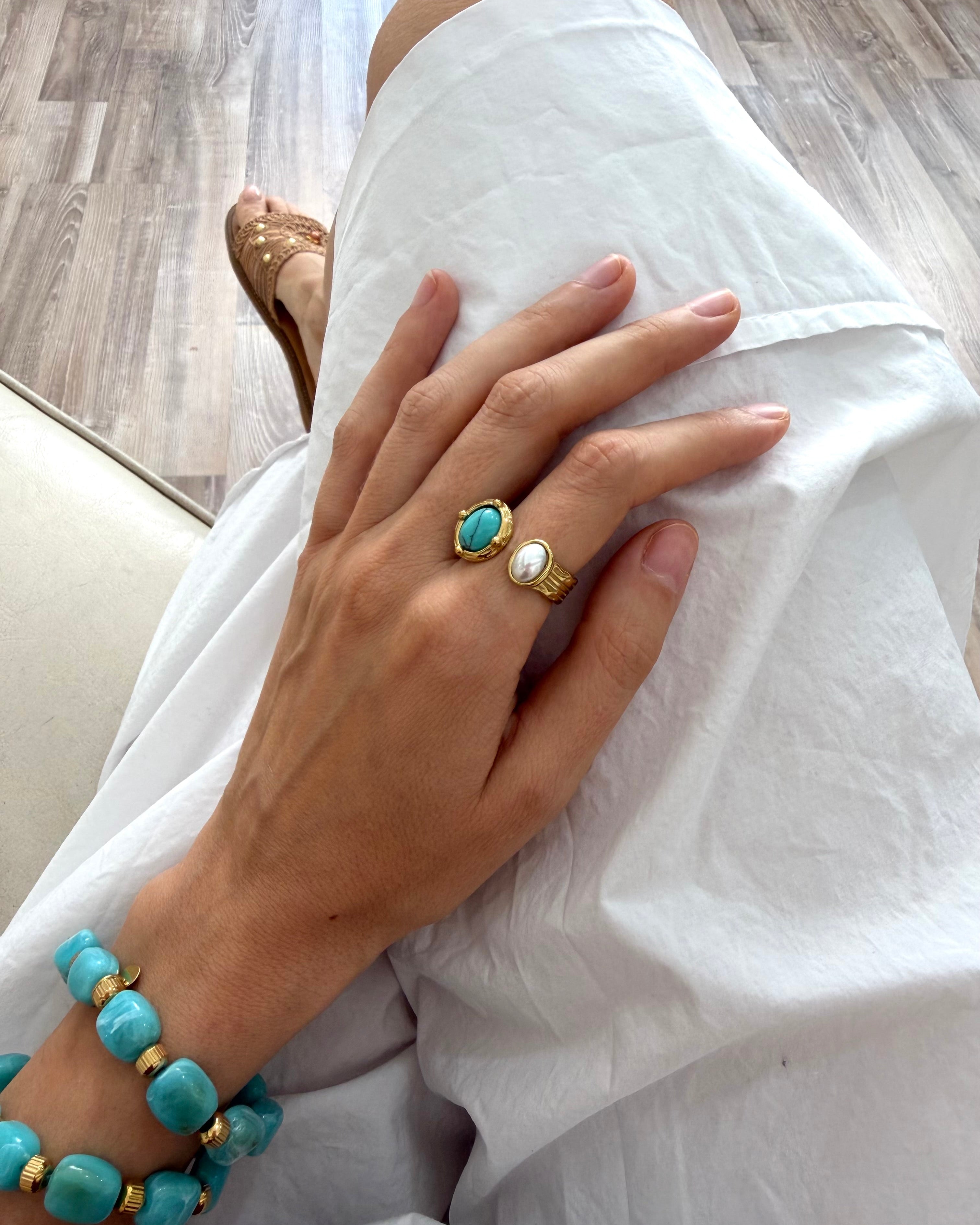 ANELLO ORO CON PIETRA TURCHESE E PERLA