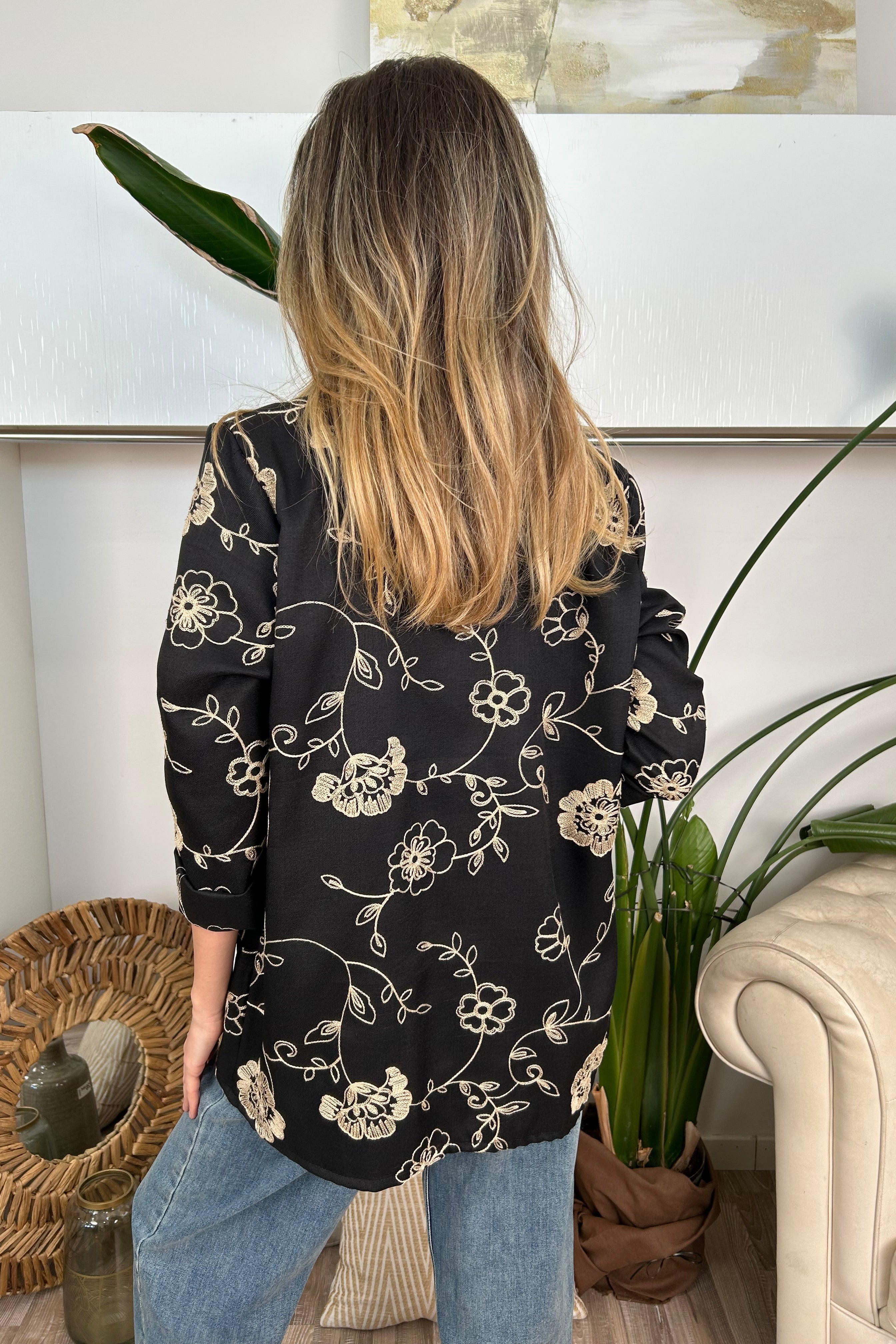 GIACCA KIMONO RICAMATO COL. NERO