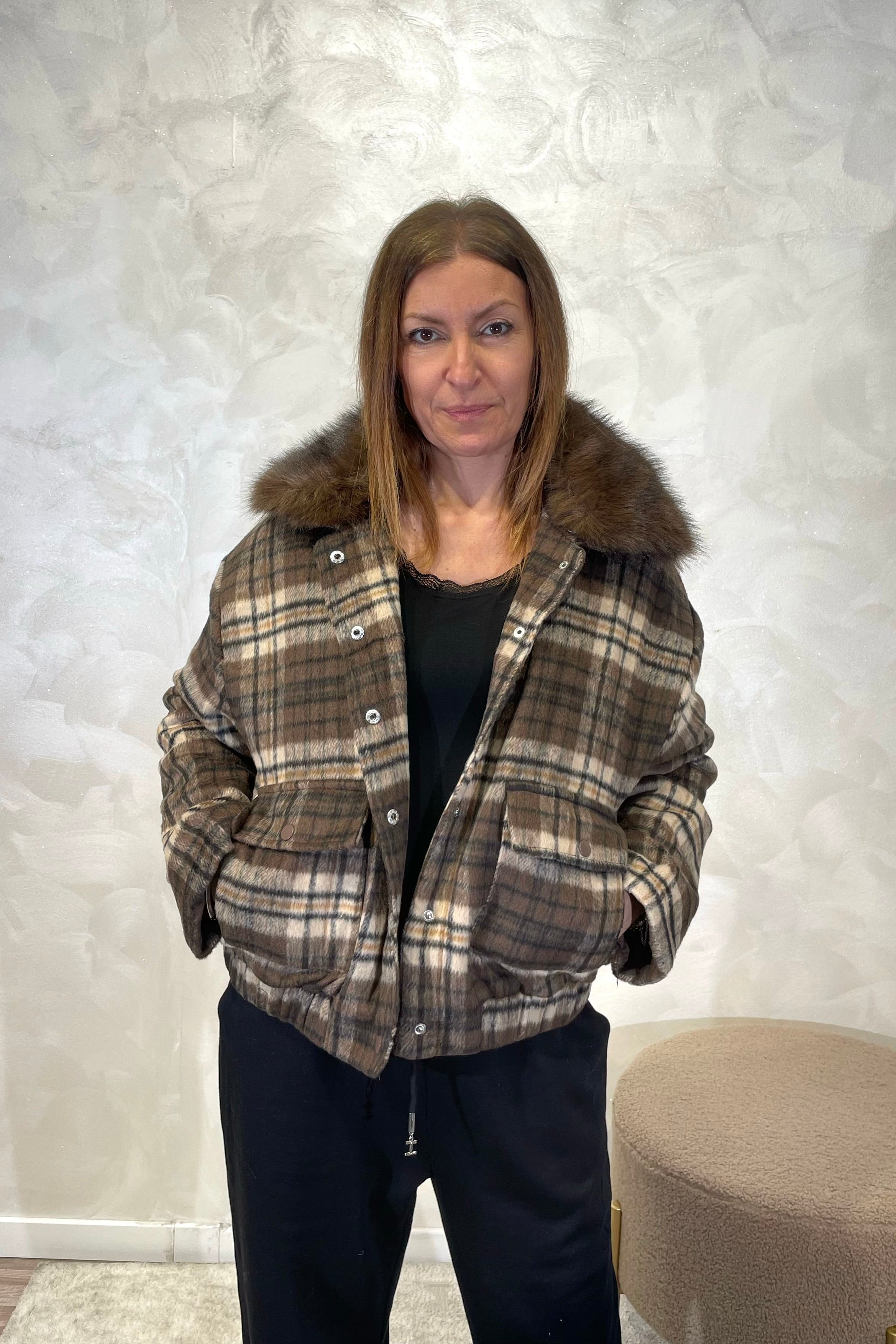 GIACCONE ANNA CHECK CON COLLO ECO-PELLICCIA COL.MORO