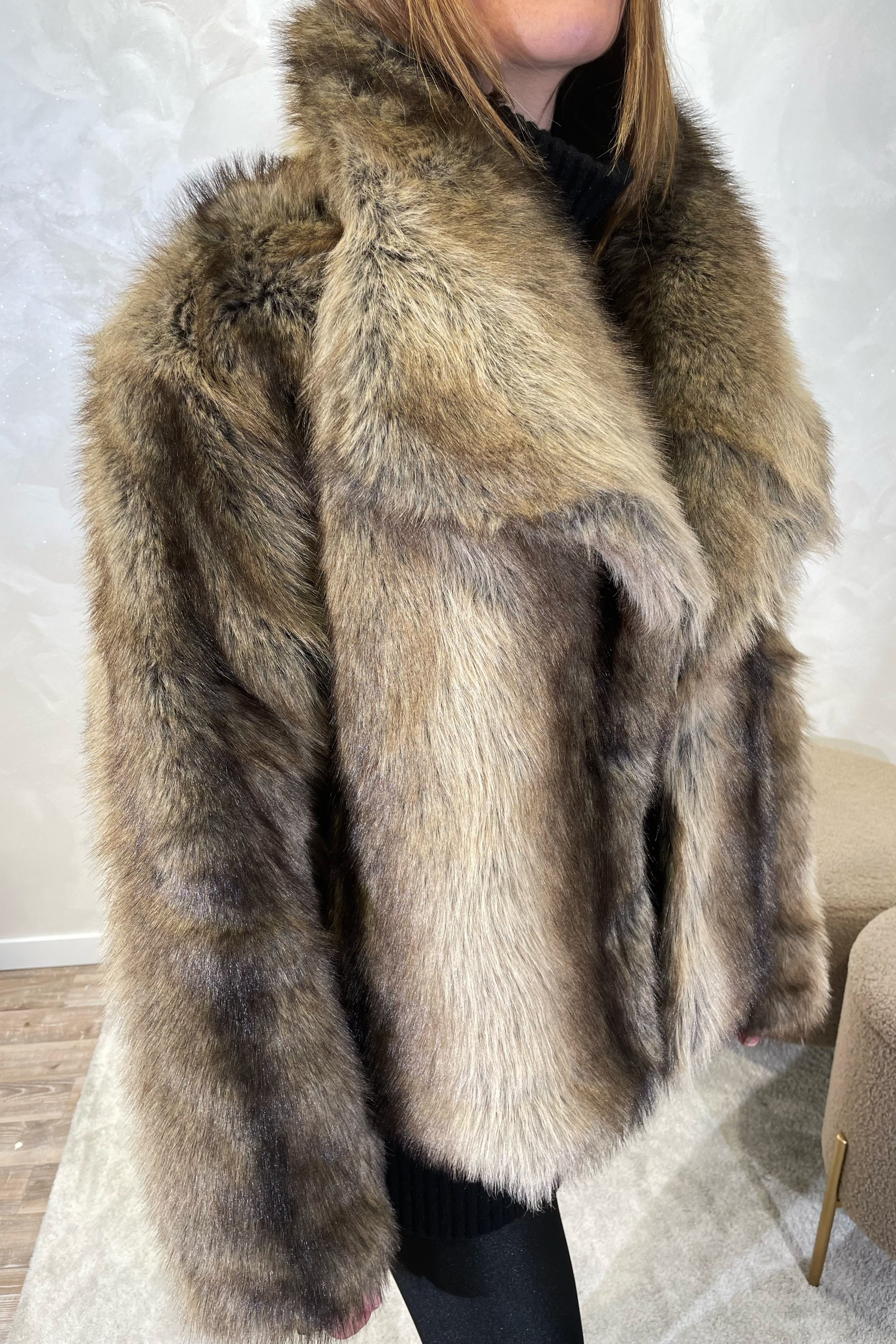 ECO-PELLICCIA CON REVER EFFETTO VISONE CHIARO COL.NATURALE