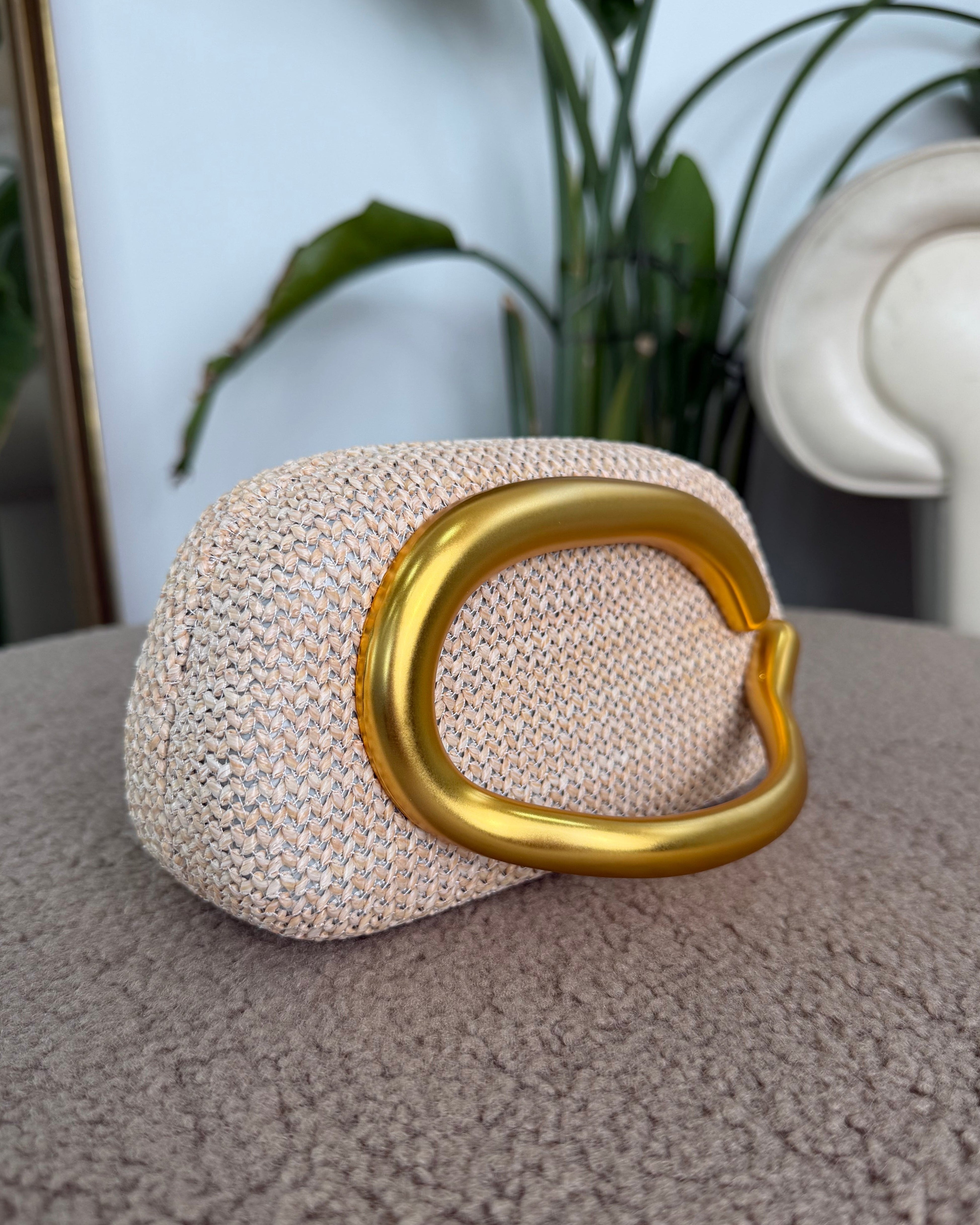 POCHETTE INTRECCIATA CON DETTAGLIO RIGIDO COL. BEIGE