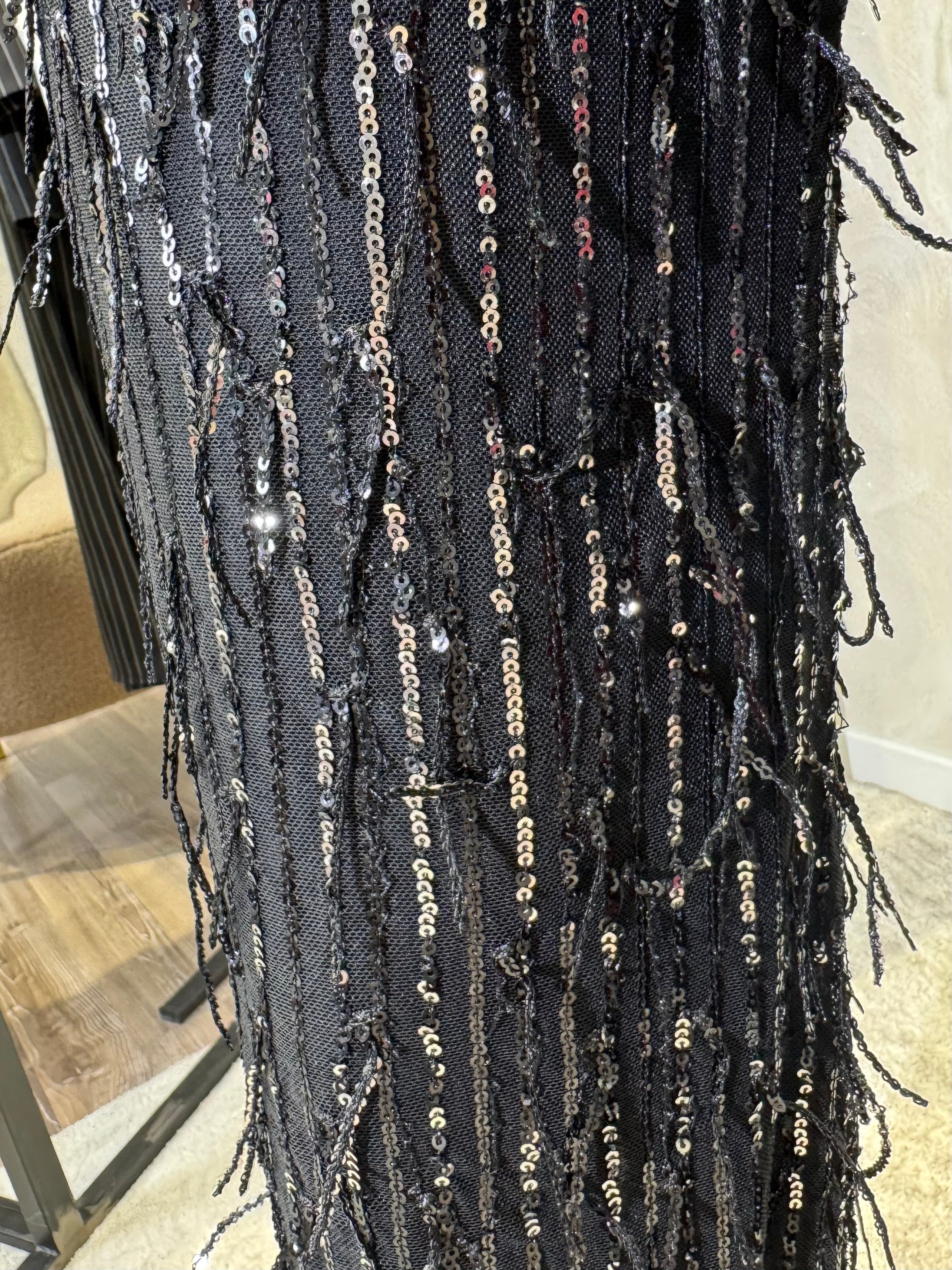 PANTALONE CON FRANGE IN PAILLETTES RICAMATE COL. NERO