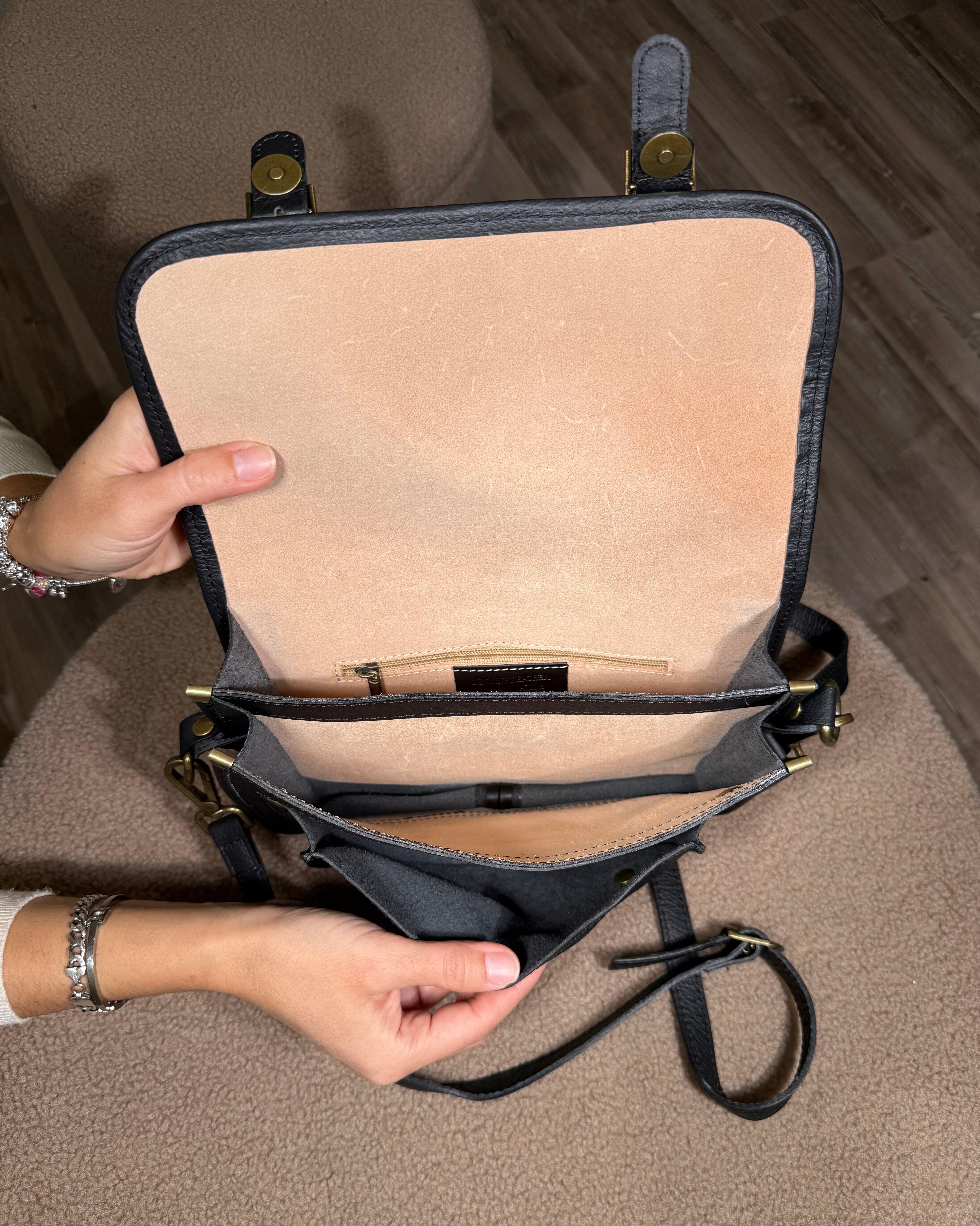 BORSA VERA PELLE DOPPIA FIBBIA COL.NERO