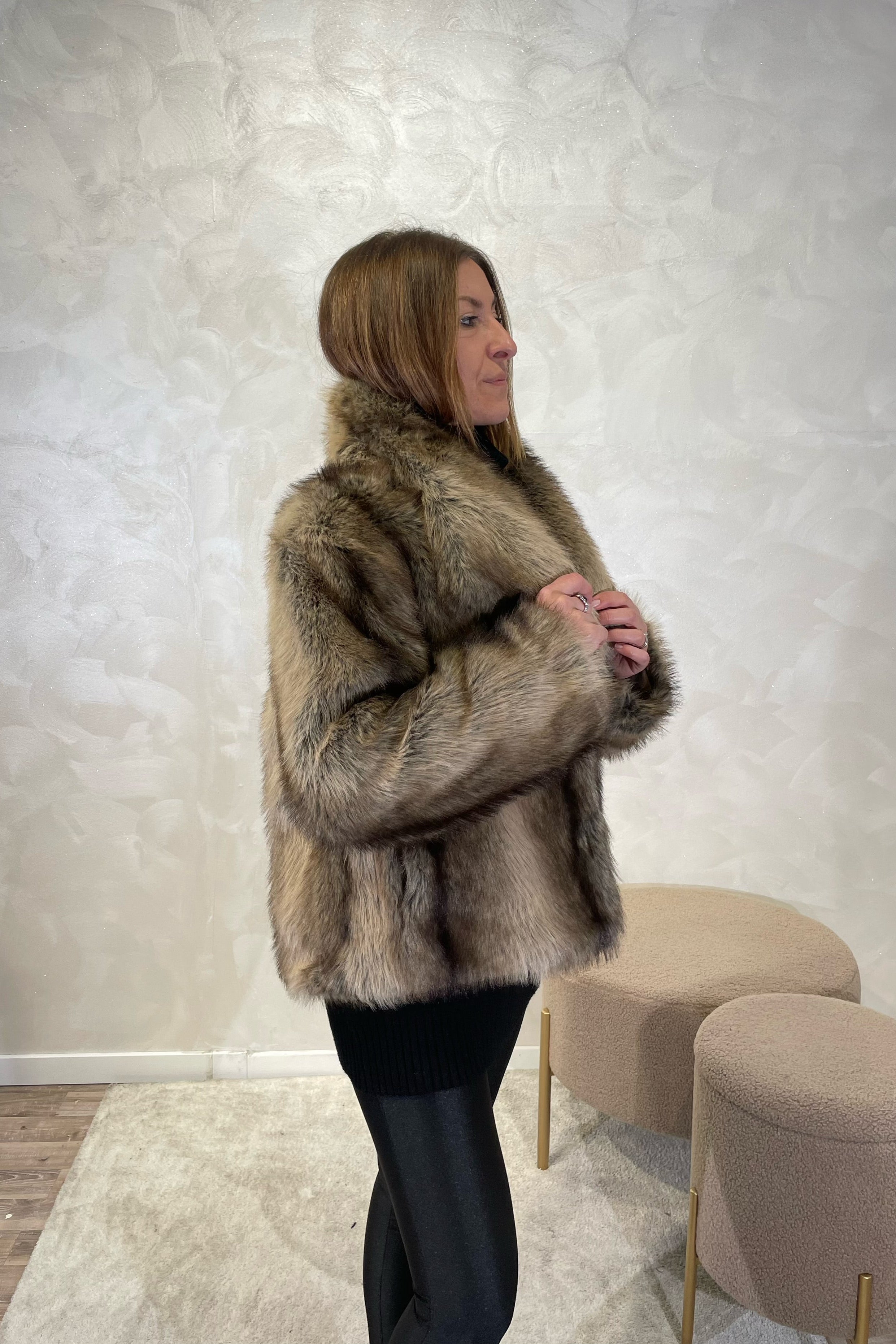 ECO-PELLICCIA CON REVER EFFETTO VISONE CHIARO COL.NATURALE