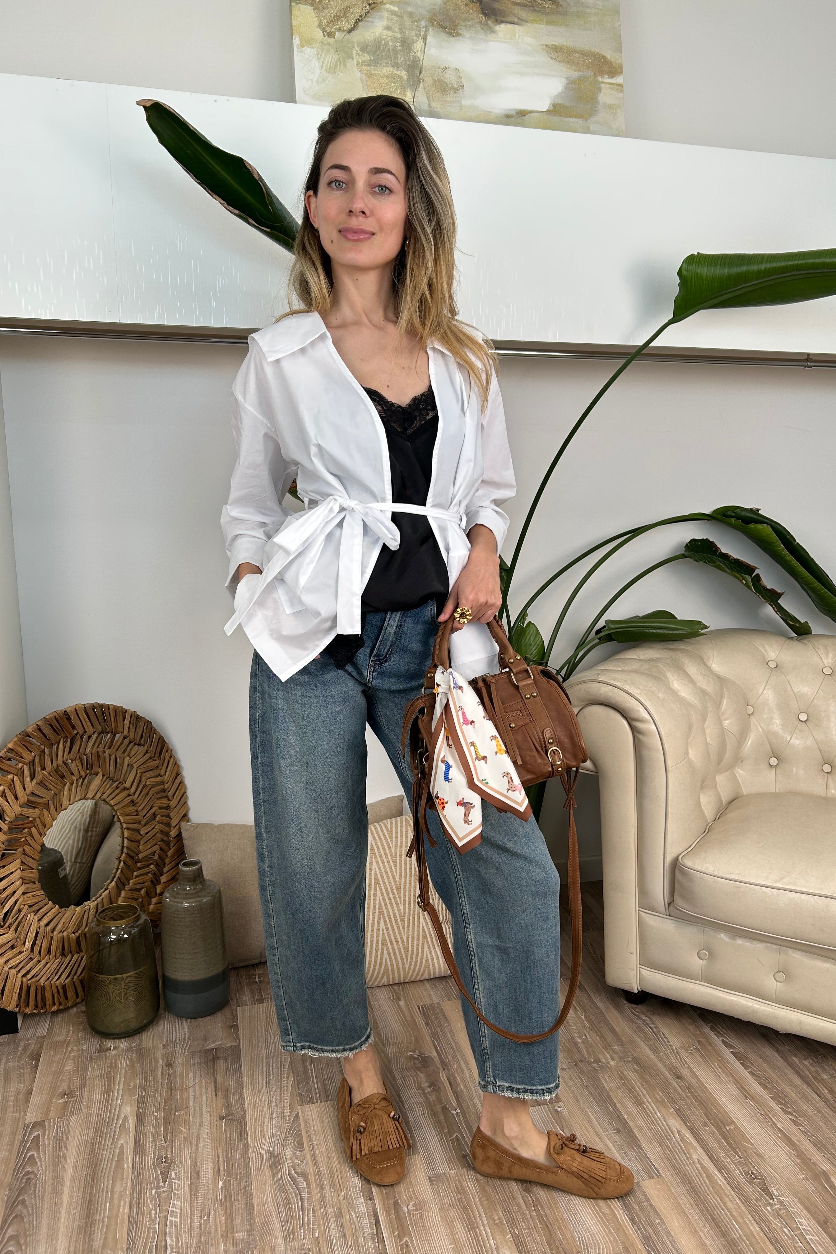 CAMICIA SPOLVERINO IN COTONE CON CINTURA COL. BIANCO