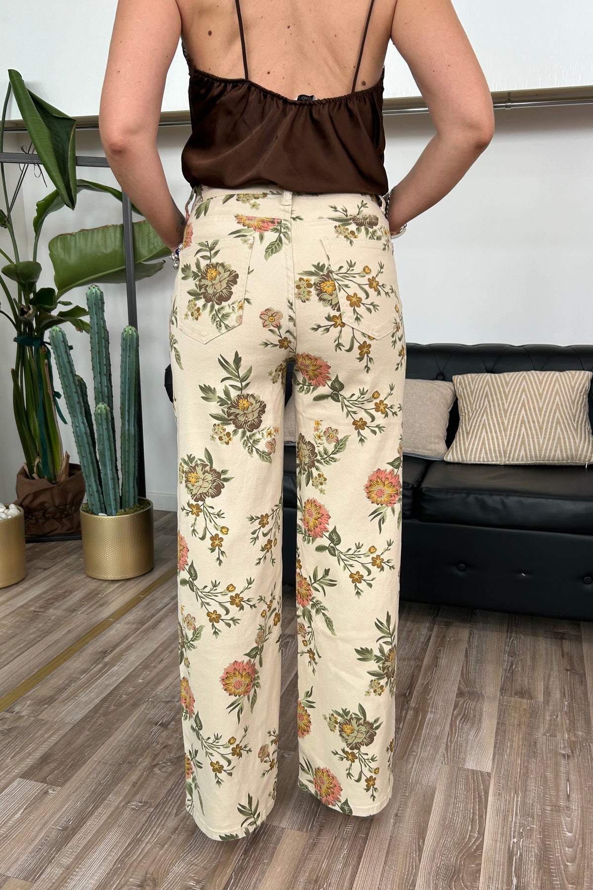 PANTALONE A PALAZZO FLOREALE SU BASE BEIGE MOD. ALESSIA