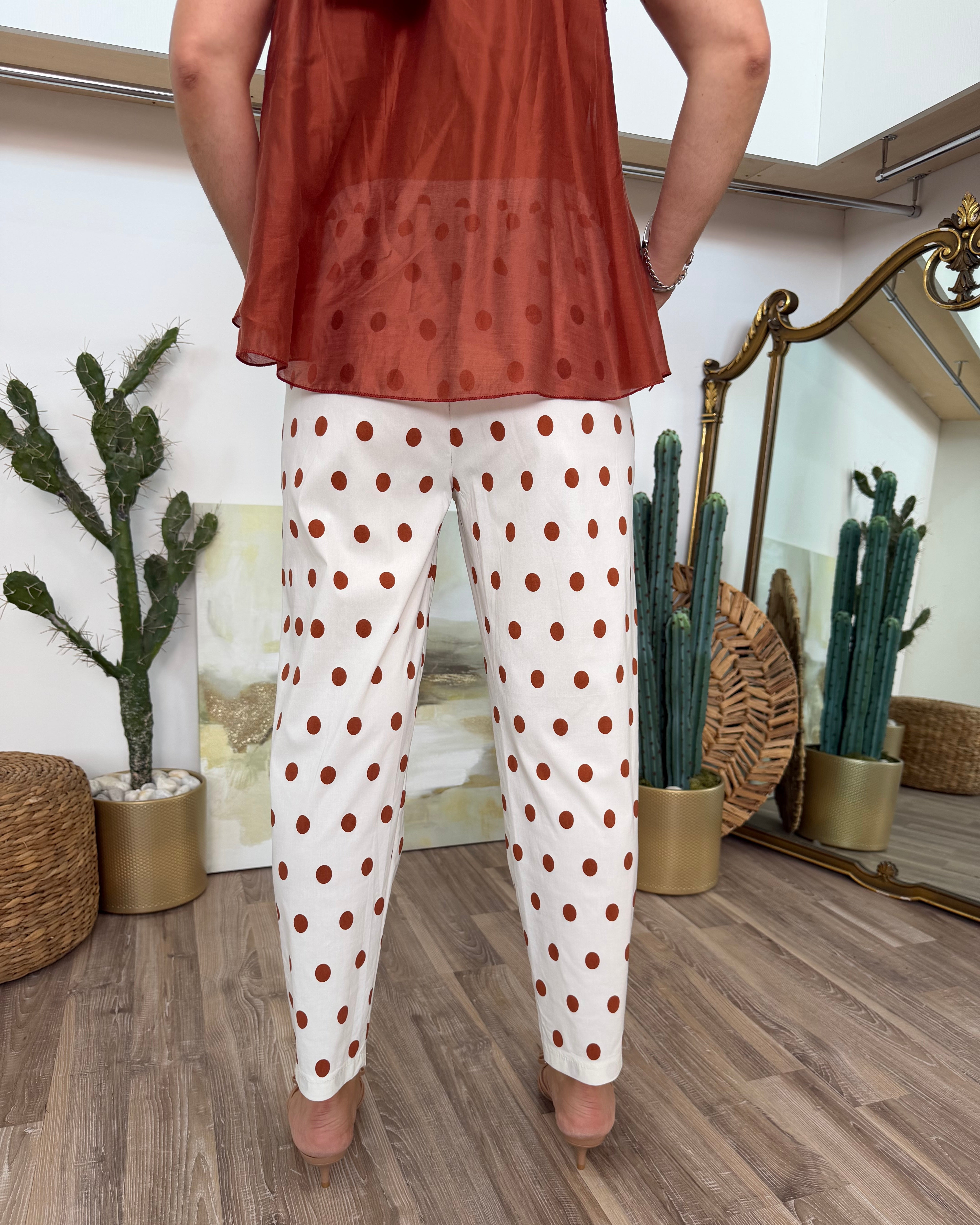 PANTALONE ELASTICIZZATO CON ELASTICO IN VITA FONDO ECRU POIS COCCIO