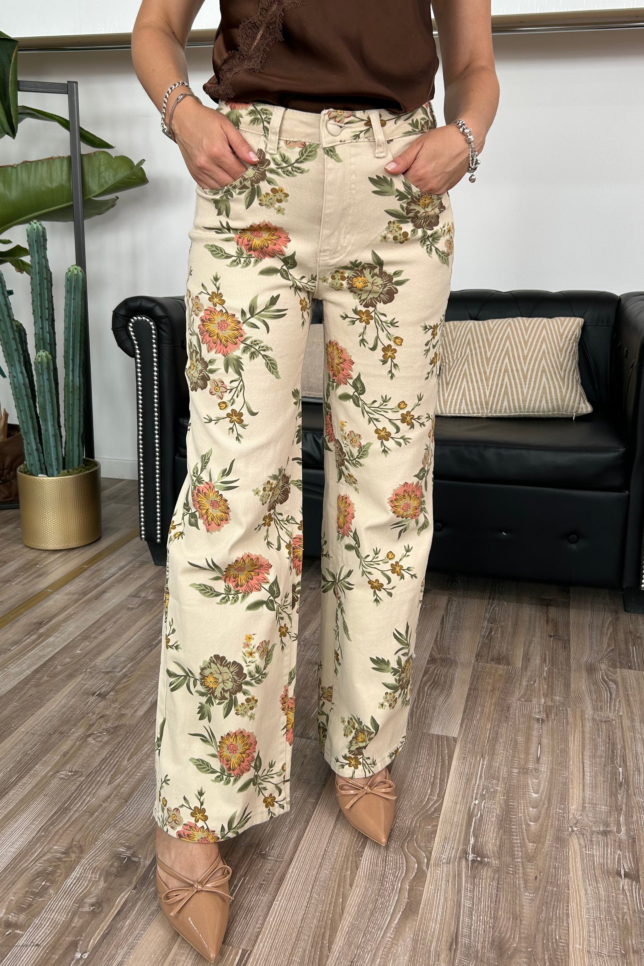 PANTALONE A PALAZZO FLOREALE SU BASE BEIGE MOD. ALESSIA