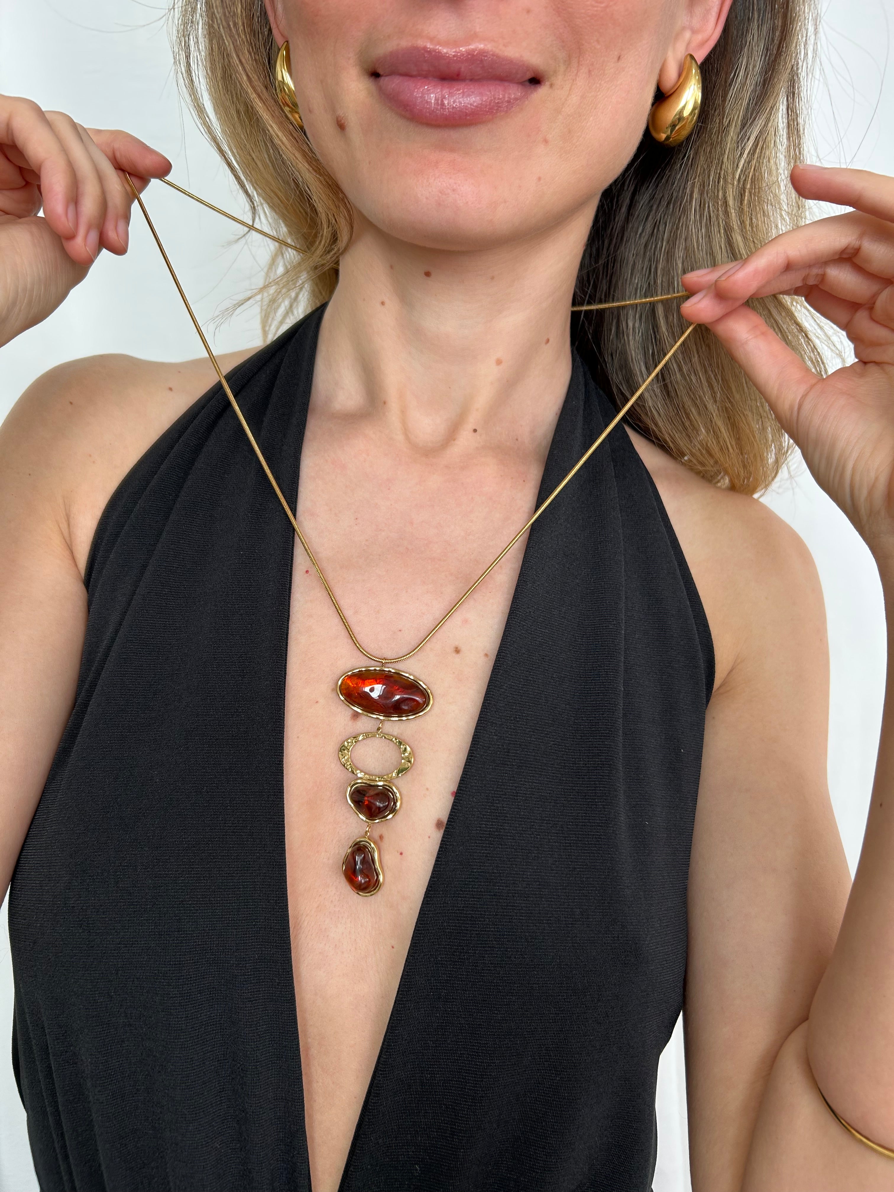 COLLANA DORATA CON PIETRE ROSSO BRUNO
